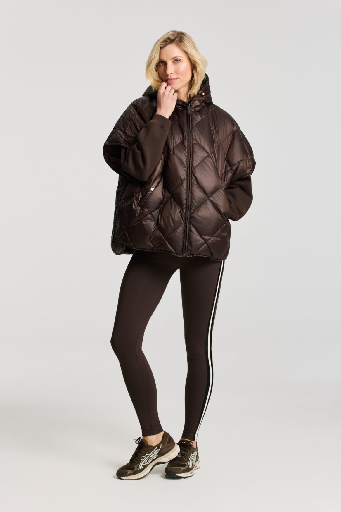 Bowie Cape dusk brown | Bildmaterial bereitgestellt von SHOES.PLEASE.