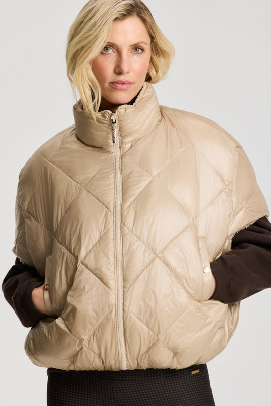 Hazel Reversible Bodywarmer sand