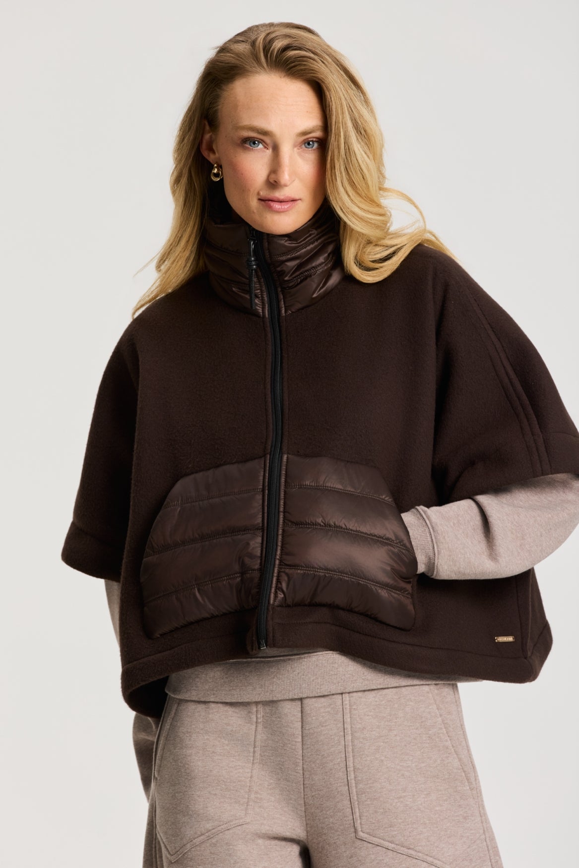 Stine Cape dusk brown | Bildmaterial bereitgestellt von SHOES.PLEASE.