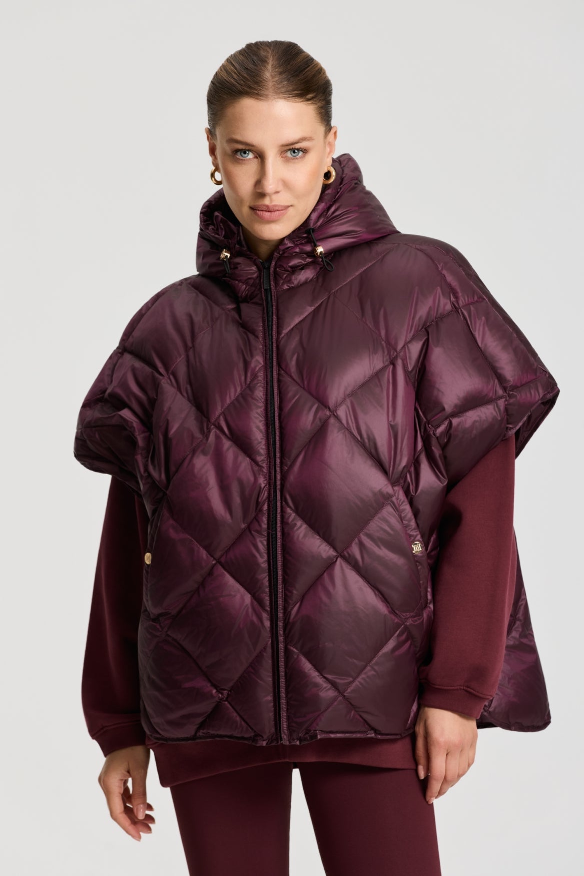 Bowie Cape bordeaux | Bildmaterial bereitgestellt von SHOES.PLEASE.