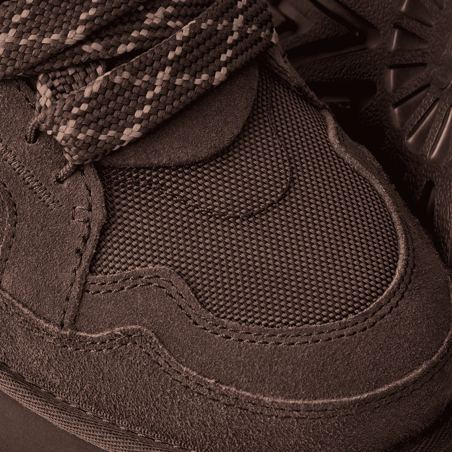 M LOWMEL ddc | Bildmaterial bereitgestellt von SHOES.PLEASE.