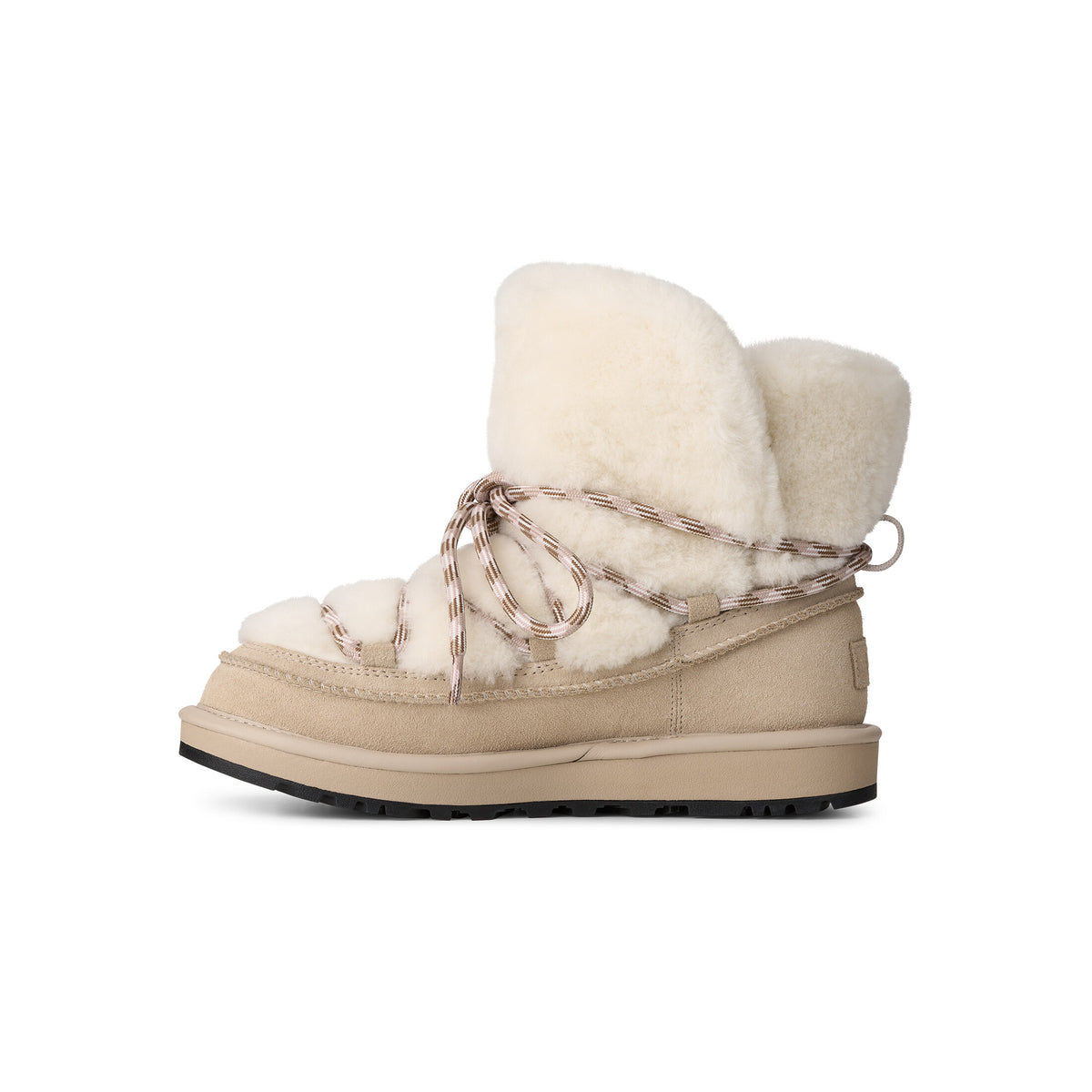 W CLASSIC TREAD FLUFFED BOOT mnl | Bildmaterial bereitgestellt von SHOES.PLEASE.
