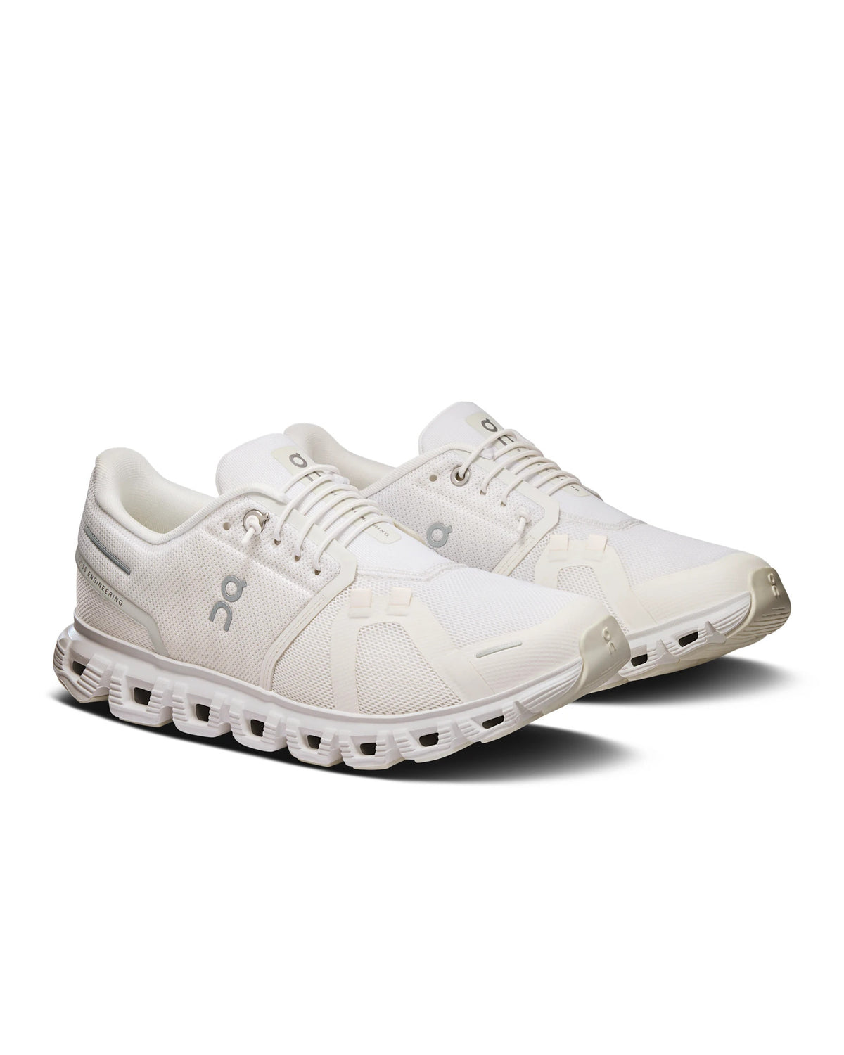 ON Schuhe Damen Cloud 6 W grau | Bildmaterial bereitgestellt von SHOES.PLEASE.