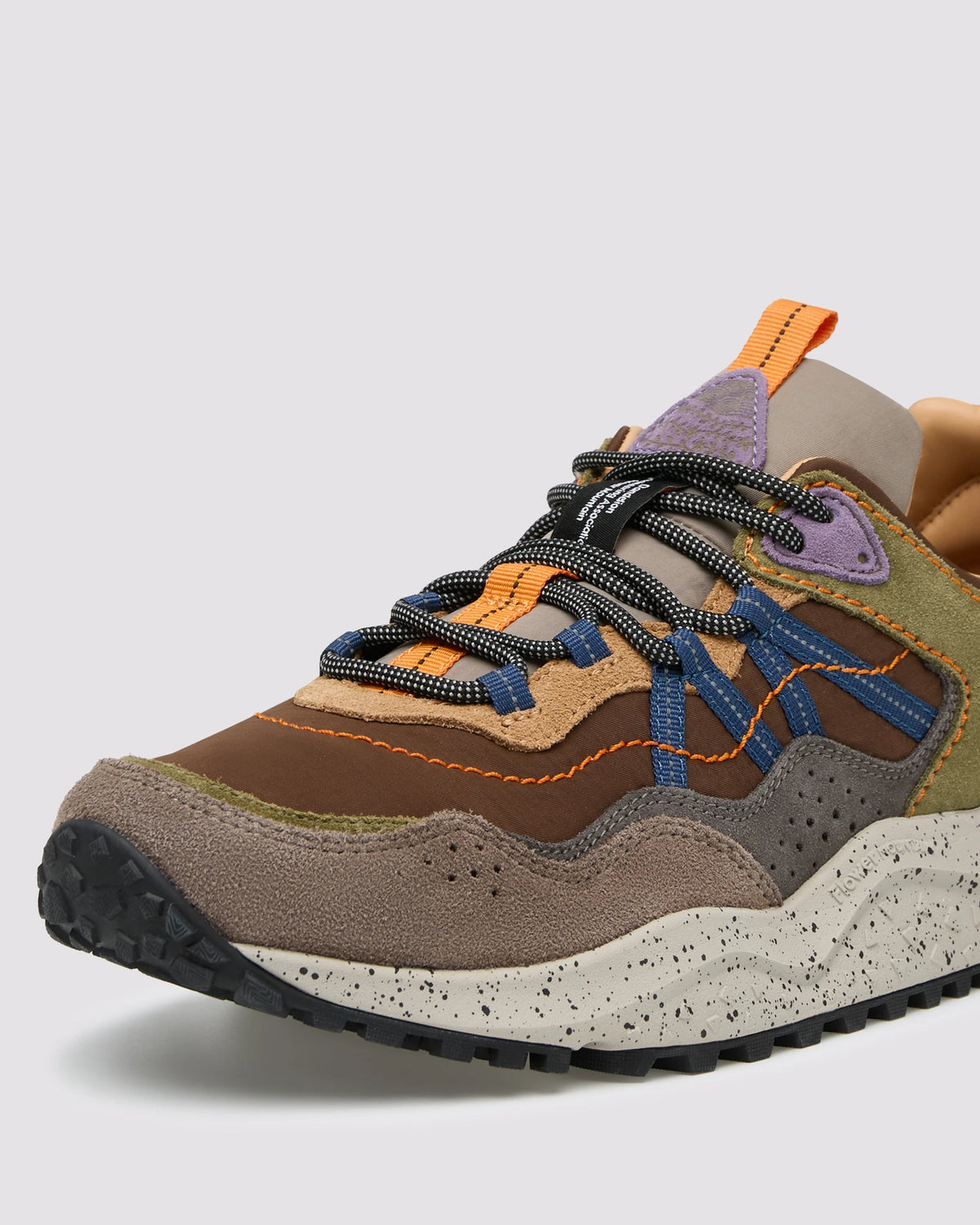 Sanchia Uni Cow Velour mud brown olive | Bildmaterial bereitgestellt von SHOES.PLEASE.