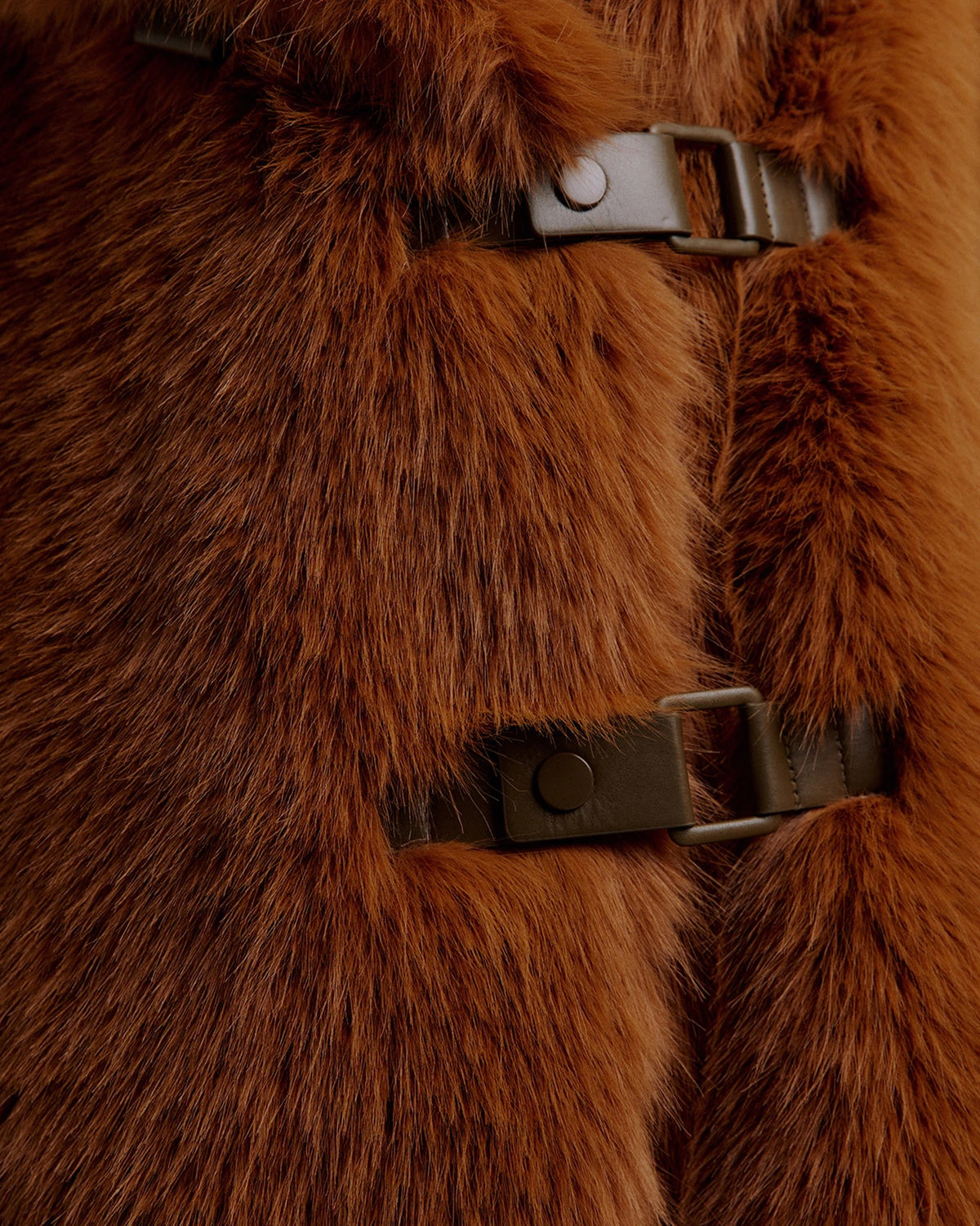Bee Toggle Long Hair Overcoat maple | Bildmaterial bereitgestellt von SHOES.PLEASE.