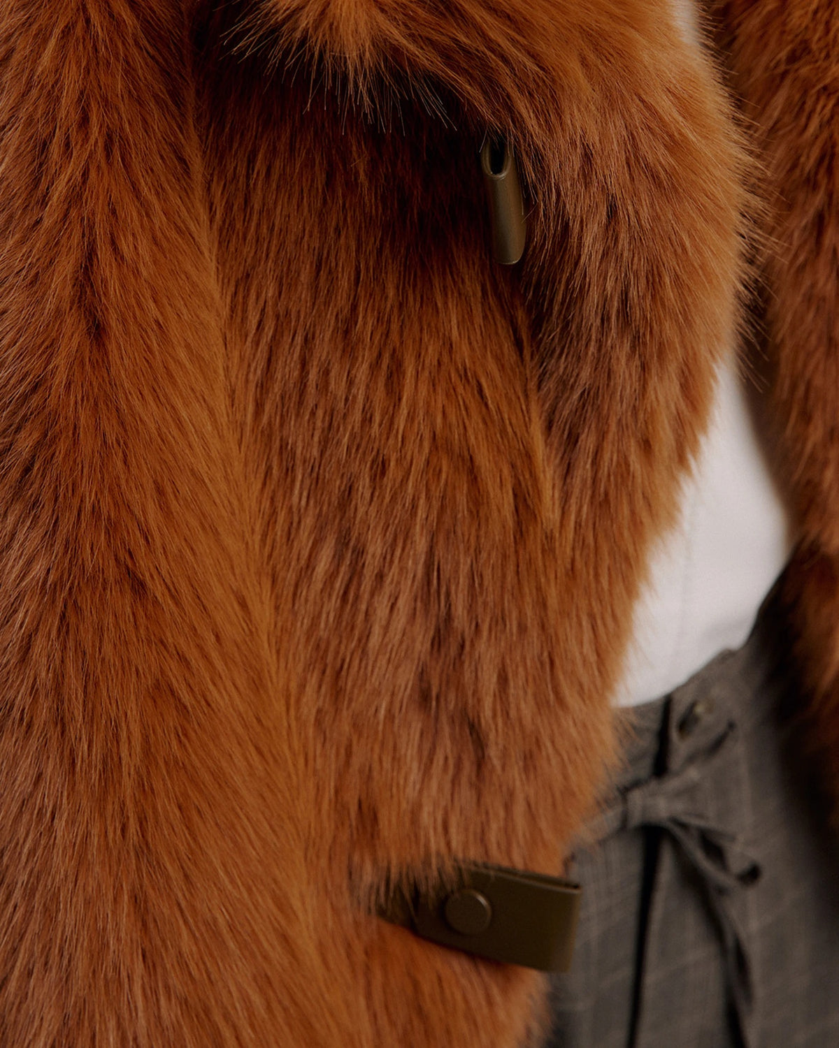 Bee Toggle Long Hair Overcoat maple | Bildmaterial bereitgestellt von SHOES.PLEASE.