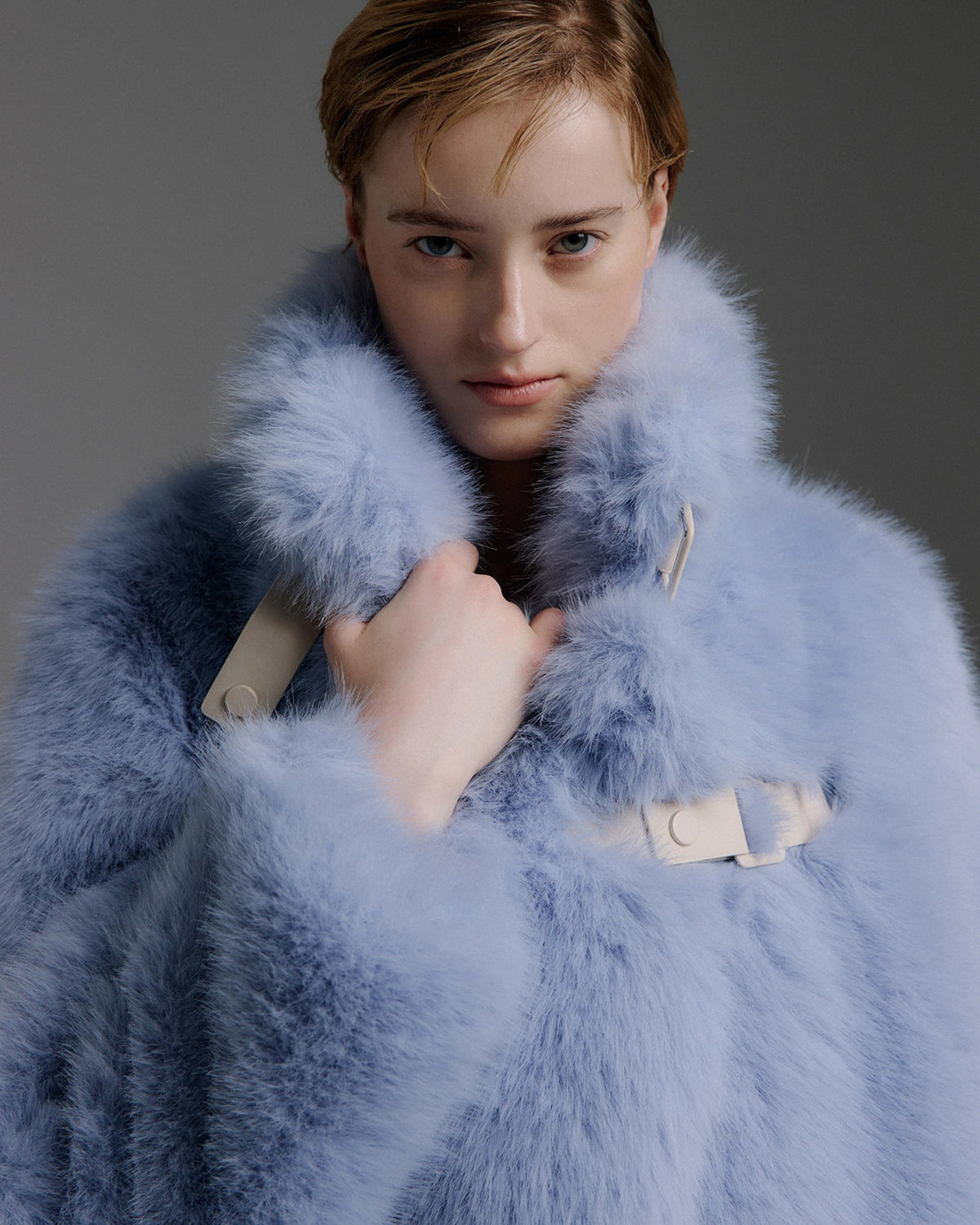 Roy Toggle Long Hair Jacket ice blue | Bildmaterial bereitgestellt von SHOES.PLEASE.