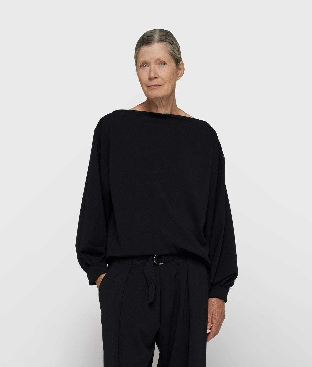 10DAYS Bluse Damen boatneck crepe schwarz | Bildmaterial bereitgestellt von SHOES.PLEASE.