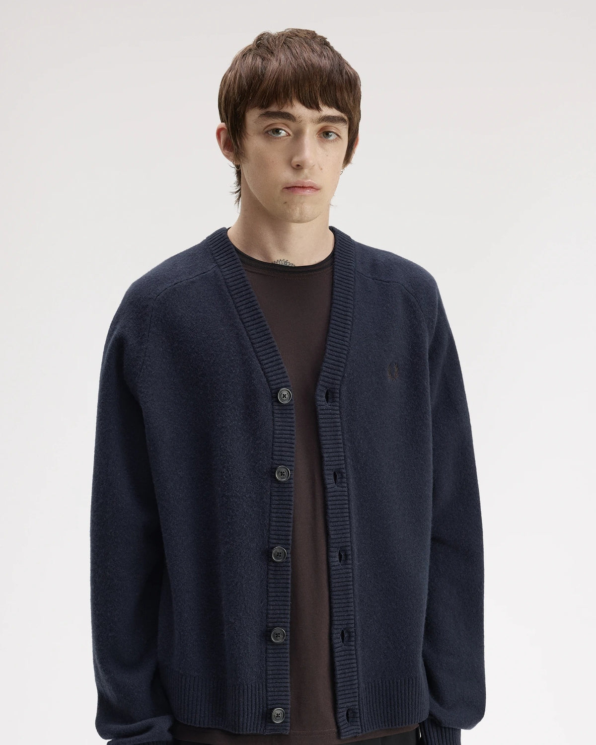 SADDLE SLEEVE CARDIGAN navy | Bildmaterial bereitgestellt von SHOES.PLEASE.