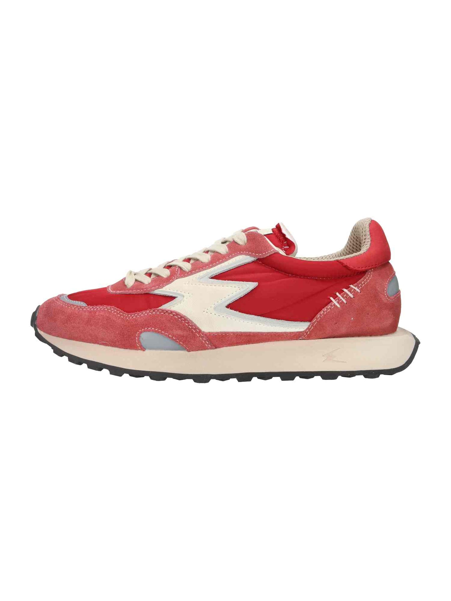 Hype Red Washed red | Bildmaterial bereitgestellt von SHOES.PLEASE.