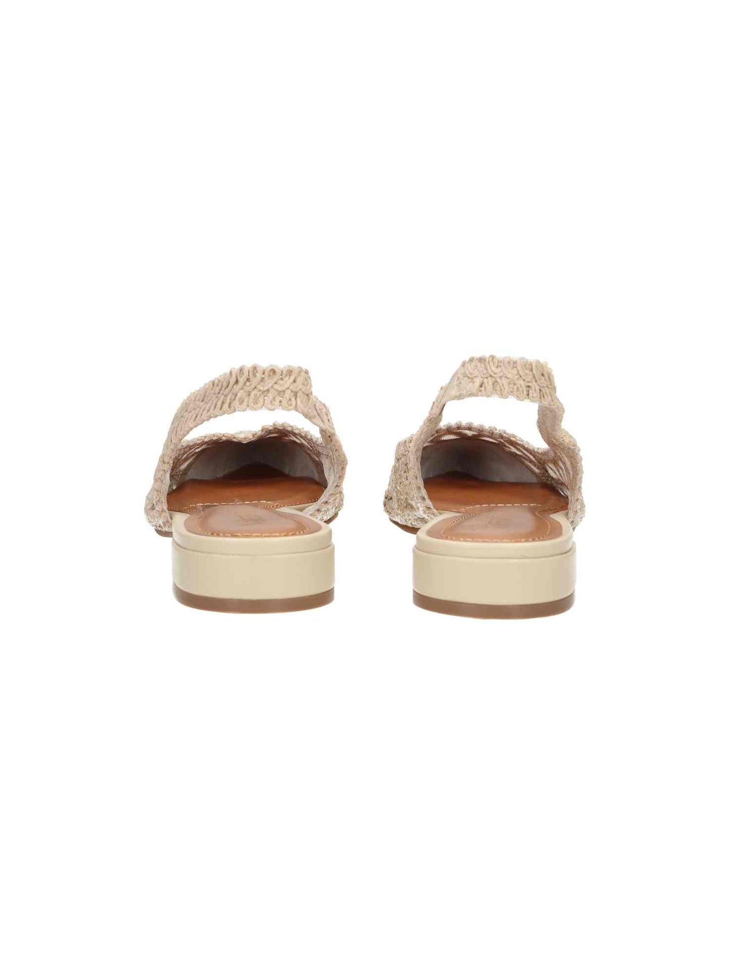 372053 Crochet cream | Bildmaterial bereitgestellt von SHOES.PLEASE.