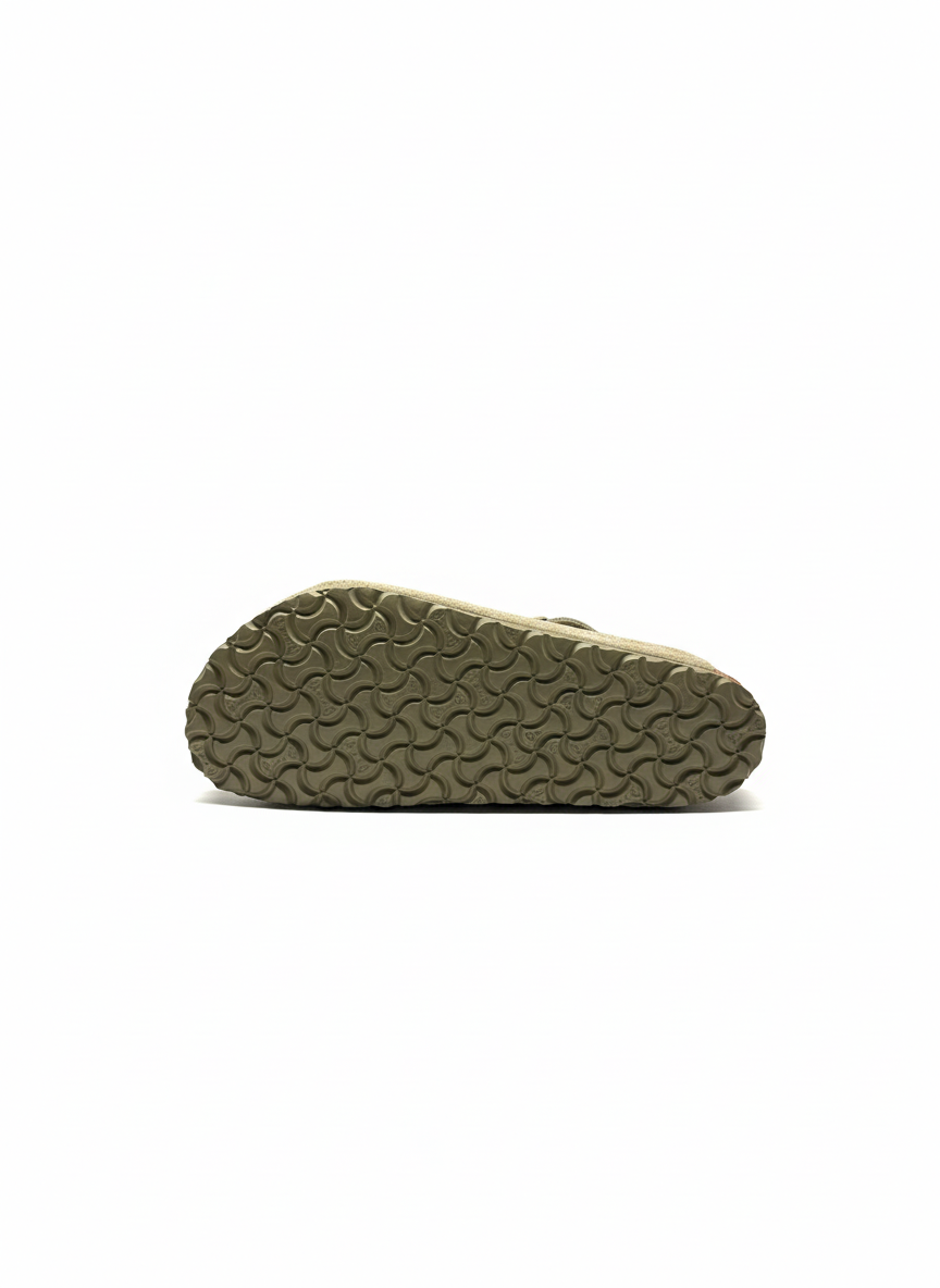 Boston Suede Leather Regular faded khaki | Bildmaterial bereitgestellt von SHOES.PLEASE.