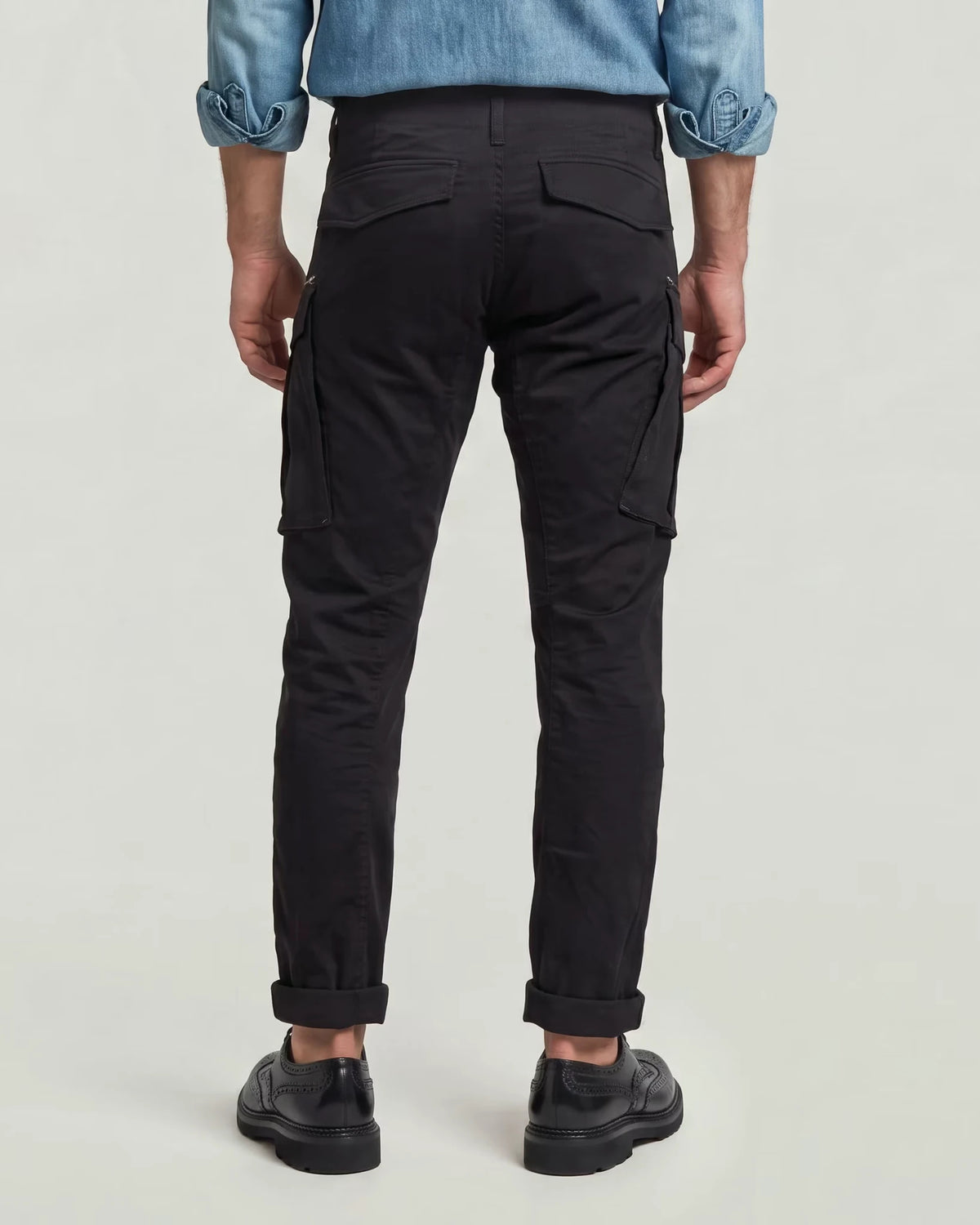 Rovic Zip 3D Tapered Pants dk black | Bildmaterial bereitgestellt von SHOES.PLEASE.