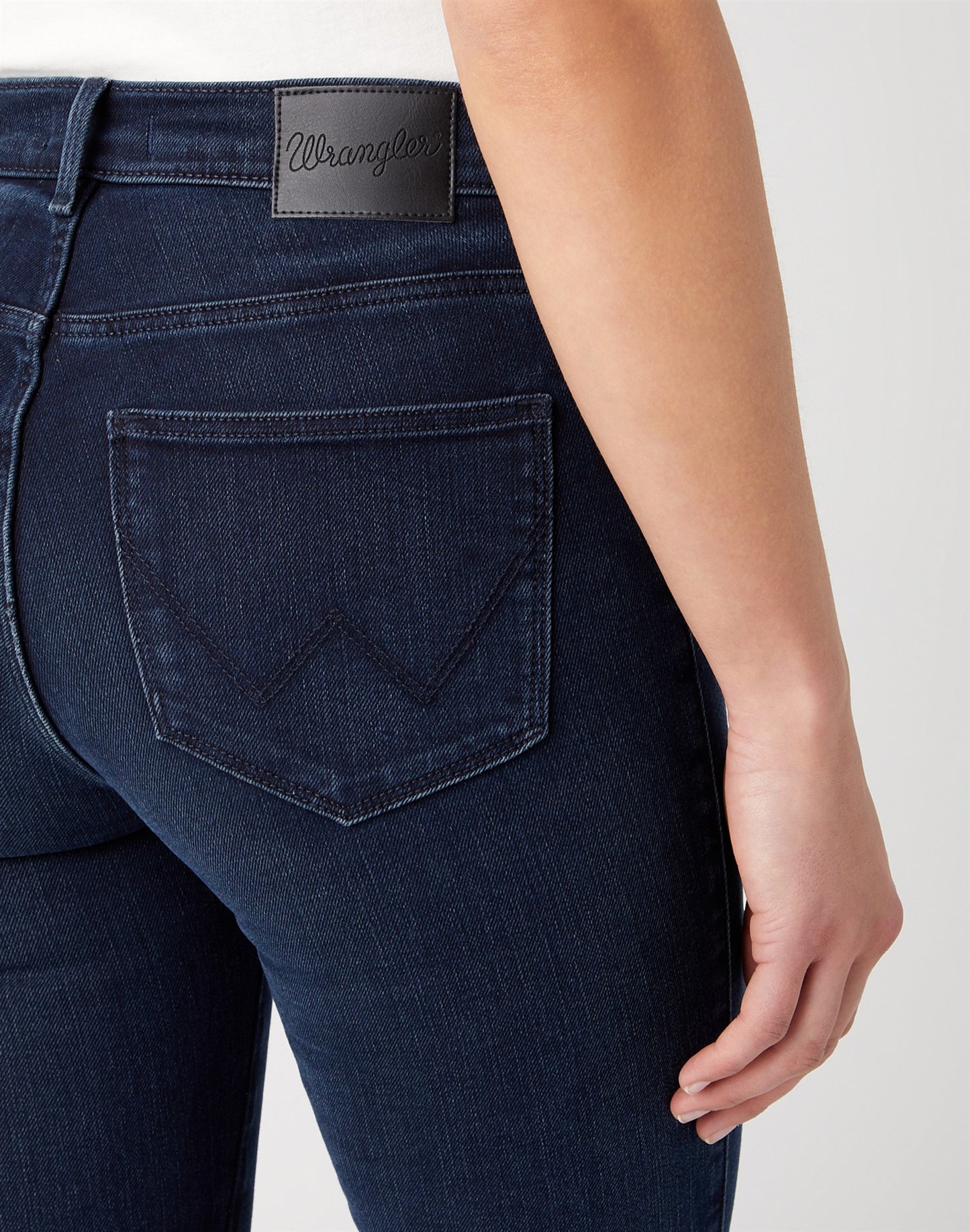 SLIM KOURT denim black | Bildmaterial bereitgestellt von SHOES.PLEASE.