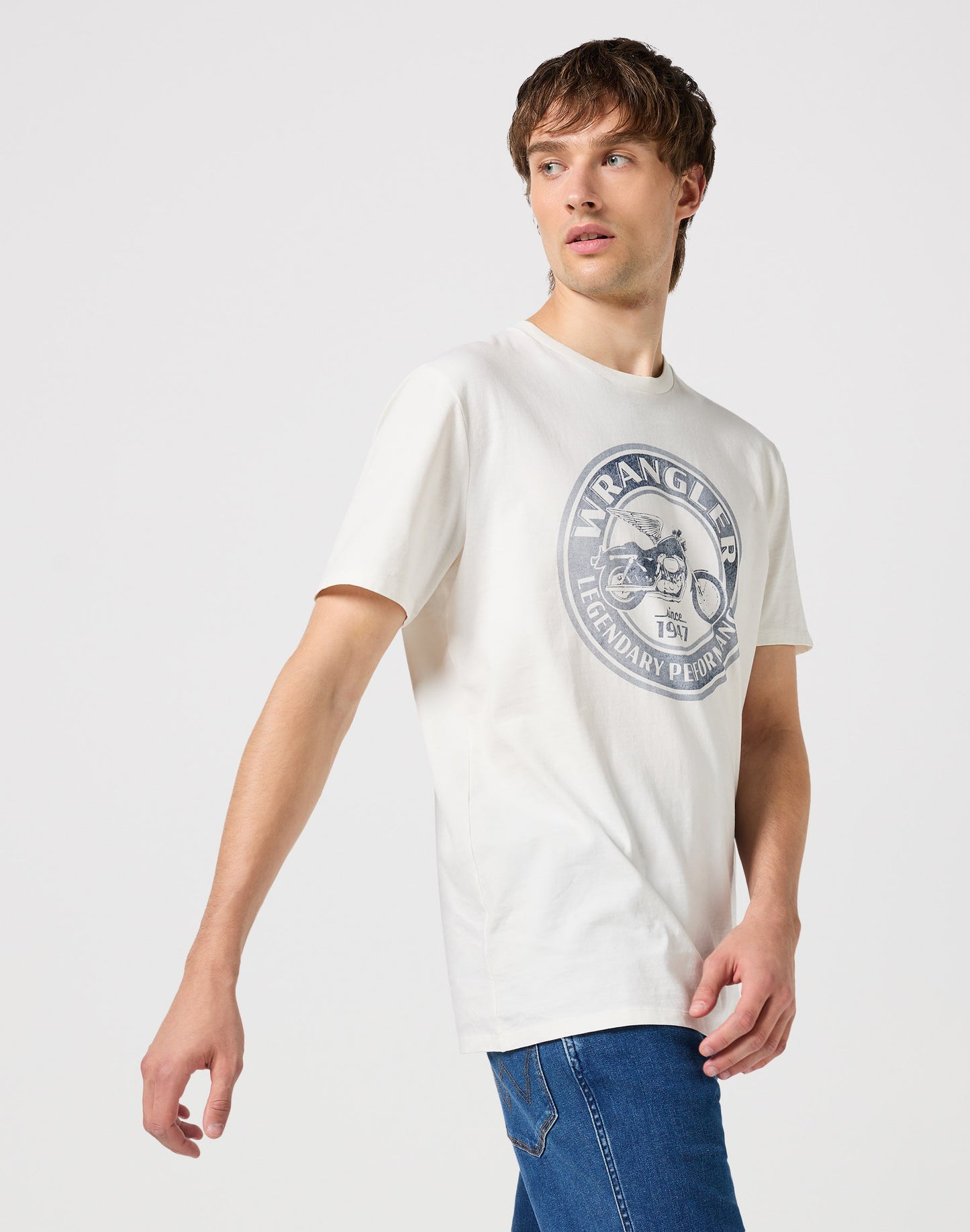 AMERICANA_TEE white | Bildmaterial bereitgestellt von SHOES.PLEASE.