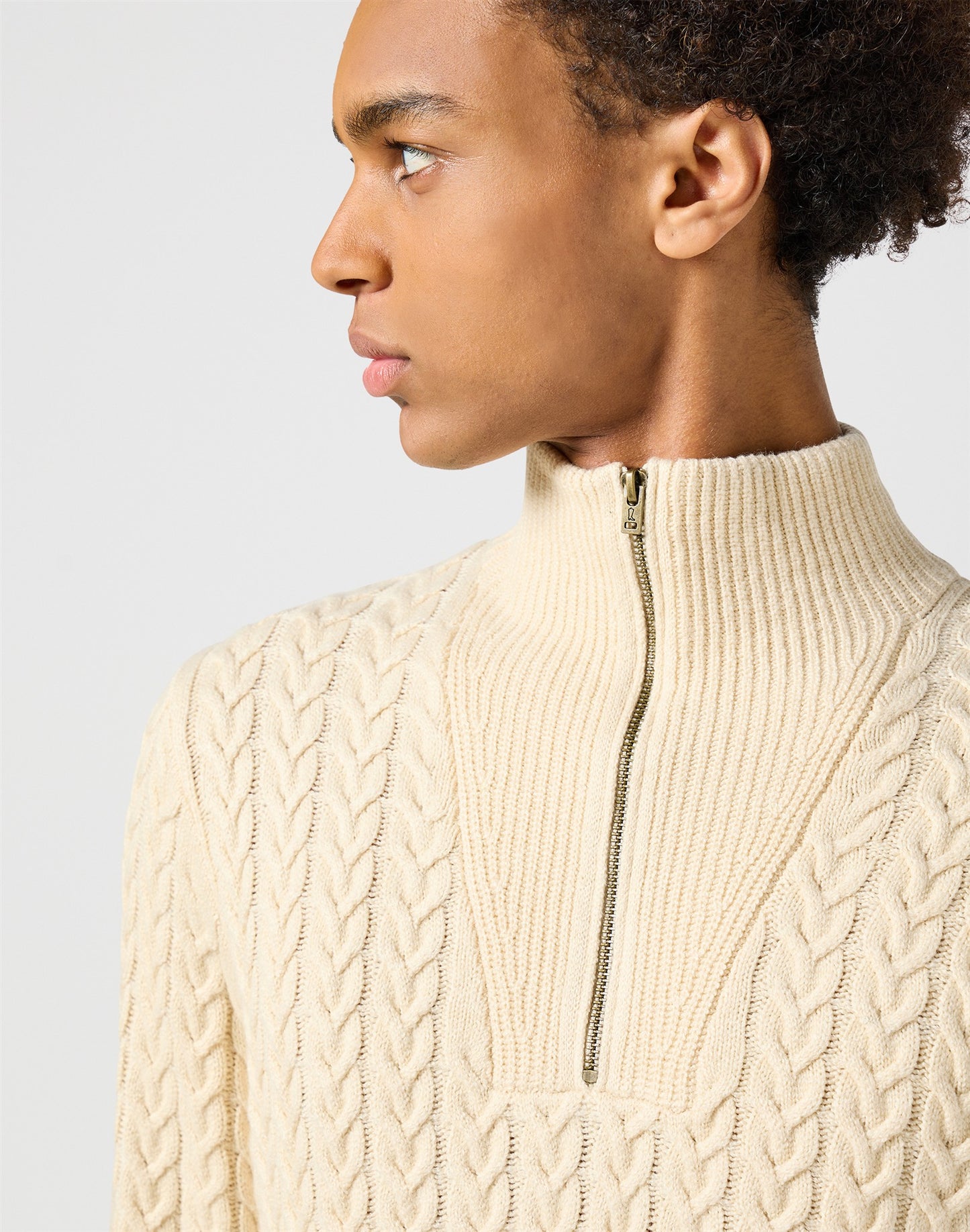 HALF_ZIP_KNIT ECRU off white | Bildmaterial bereitgestellt von SHOES.PLEASE.