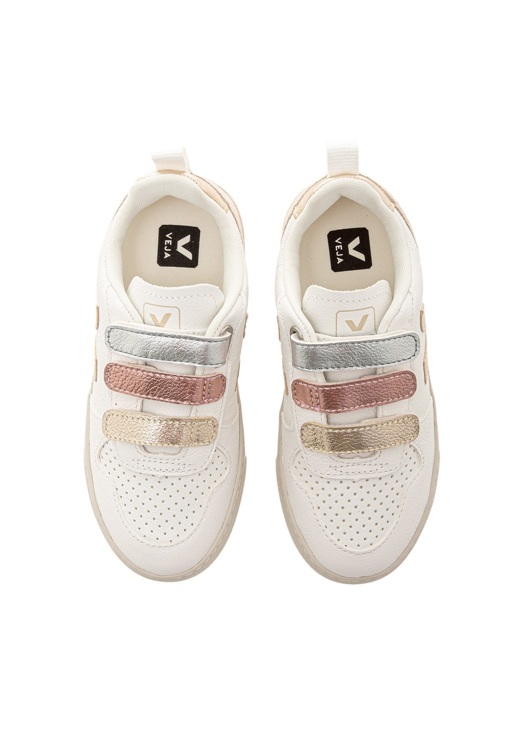 Smll V-10 Chfree Mult-Xtr-Wht_Shin | Bildmaterial bereitgestellt von SHOES.PLEASE.