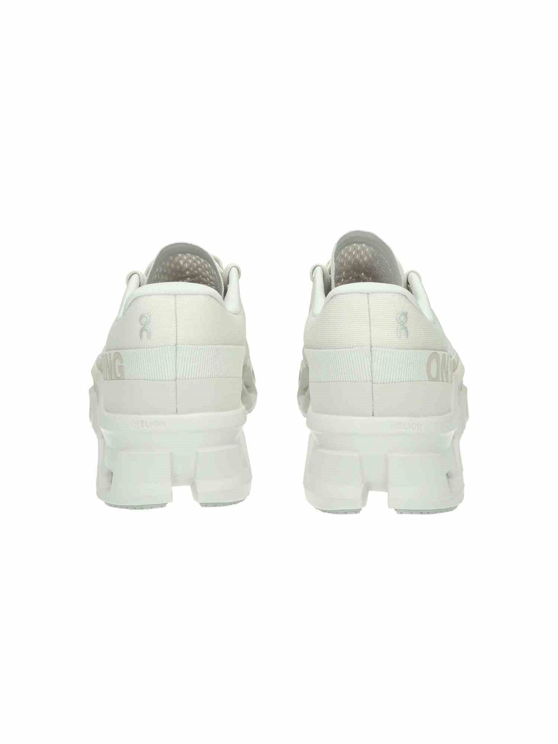 3ME10120838 M Cloudmonster 2 sand/frost | Bildmaterial bereitgestellt von SHOES.PLEASE.