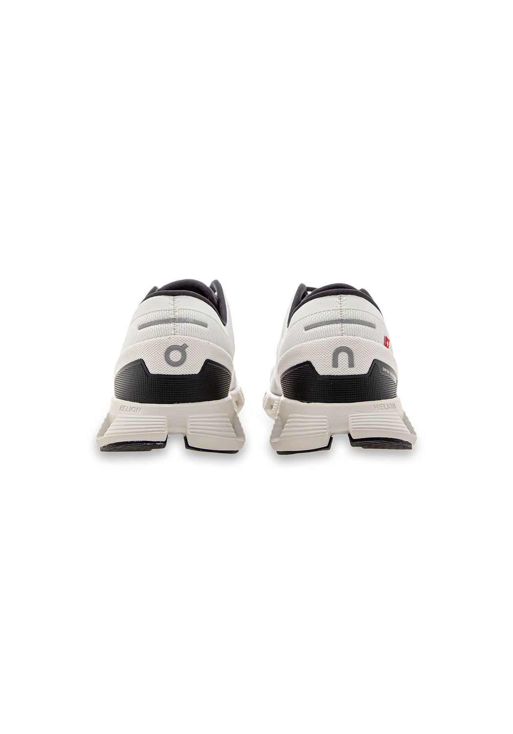 60.98706 M Cloud X ivory/black | Bildmaterial bereitgestellt von SHOES.PLEASE.