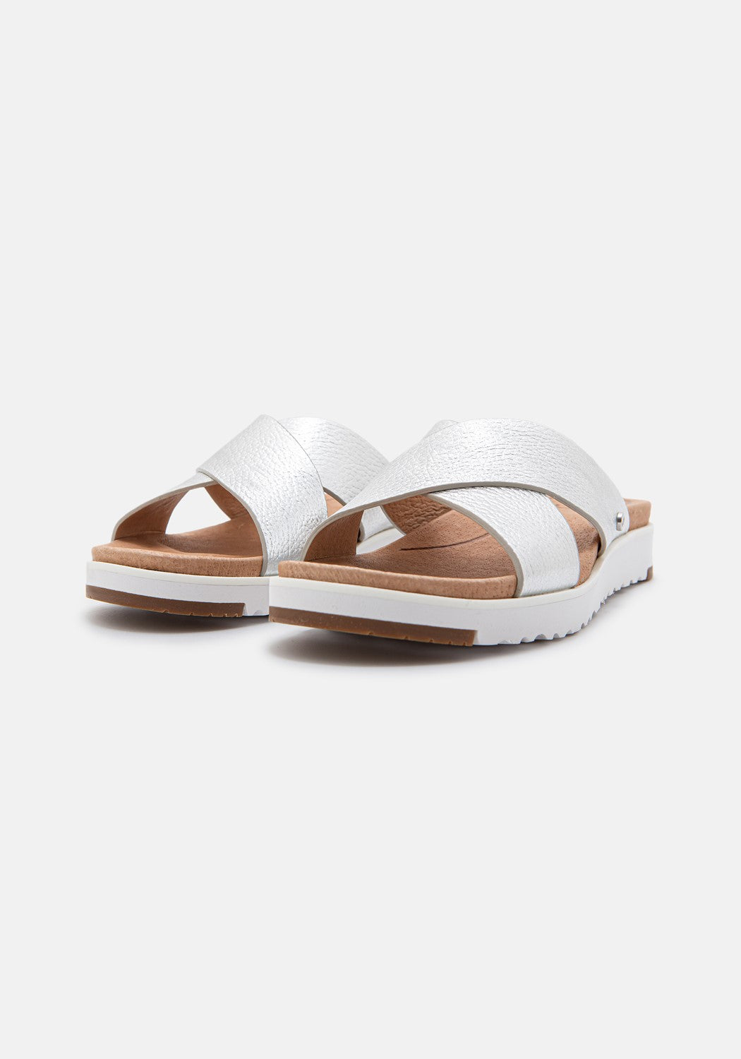 Kari metallic silver | Bildmaterial bereitgestellt von SHOES.PLEASE.