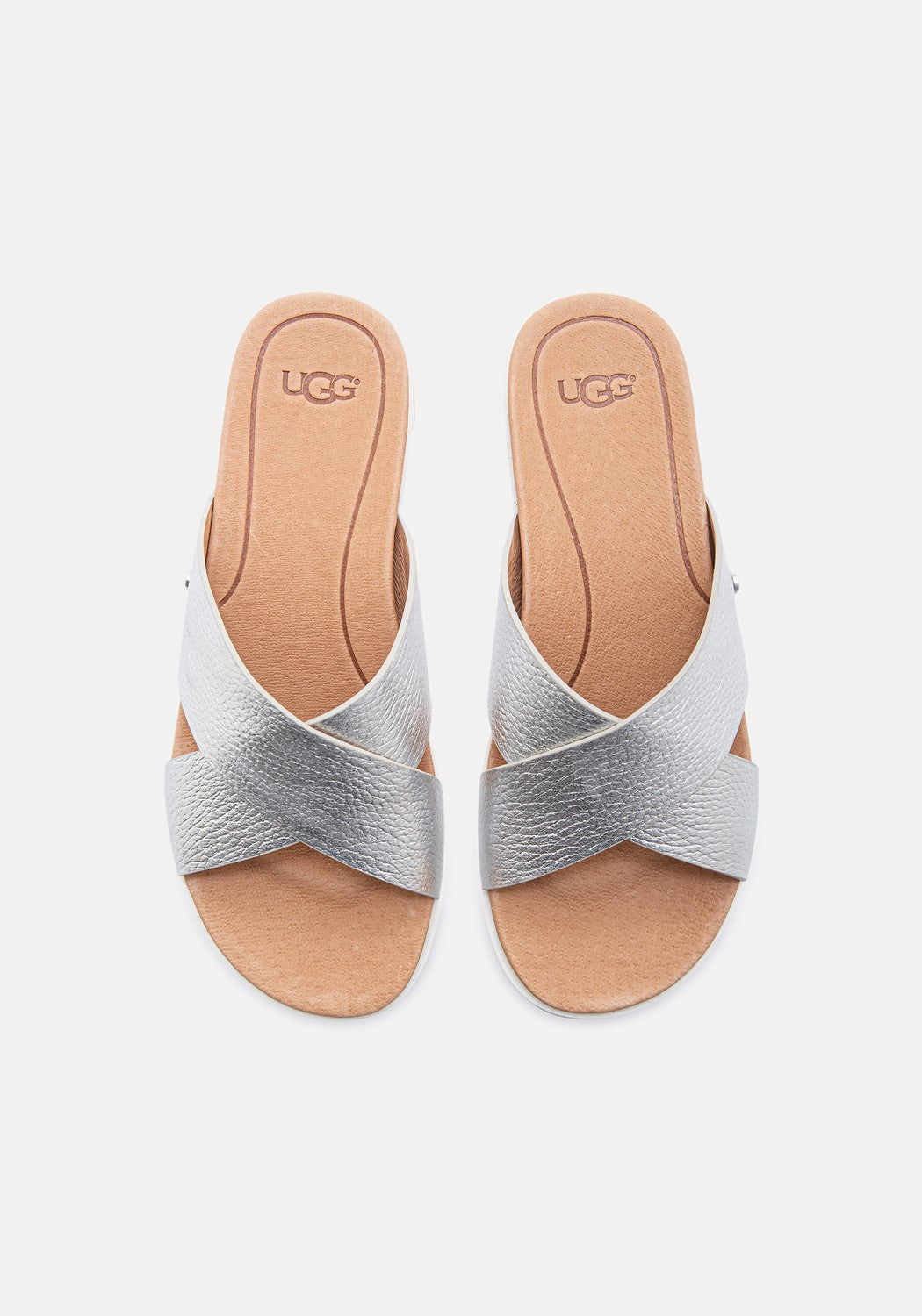 Kari metallic silver | Bildmaterial bereitgestellt von SHOES.PLEASE.