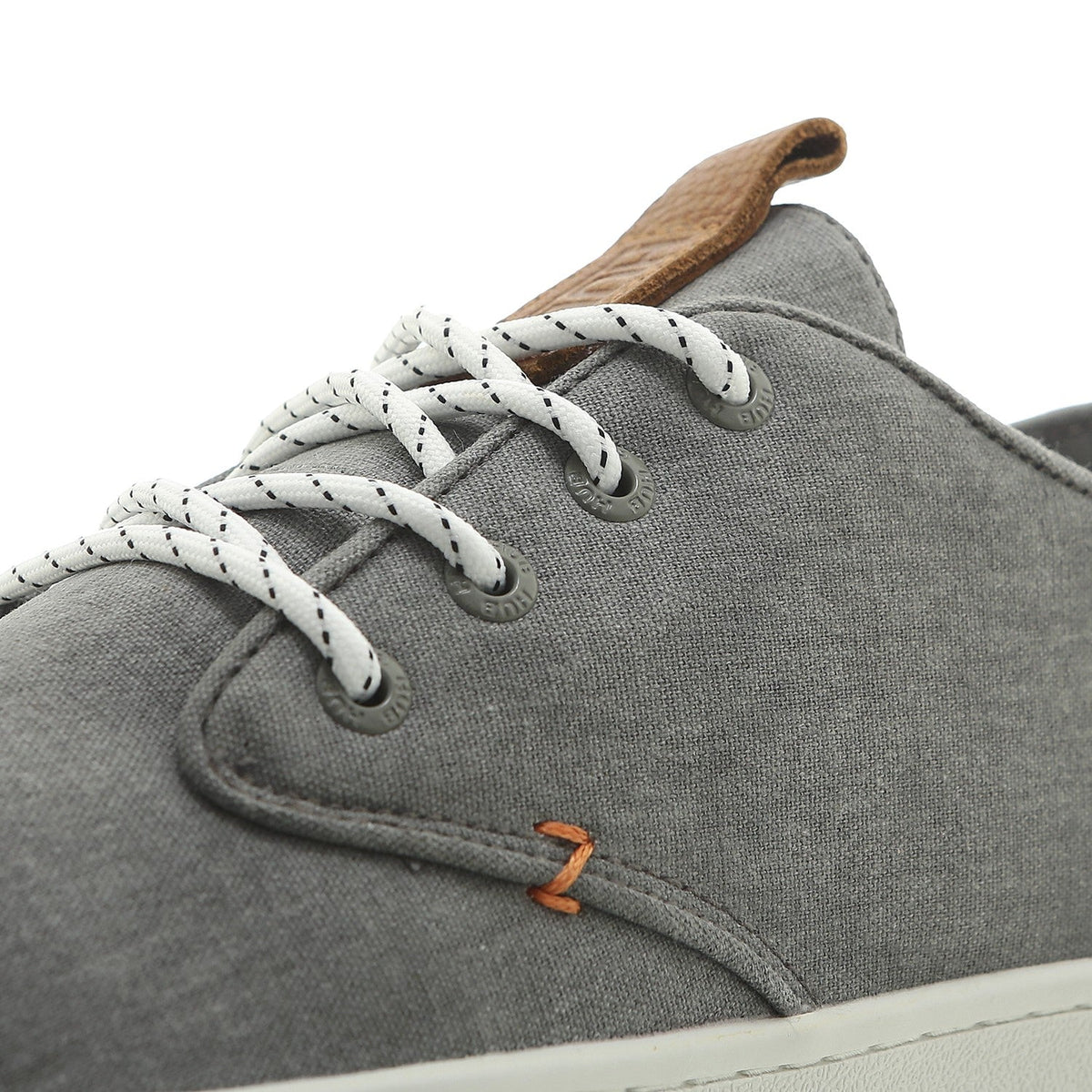 Chucker 2.0 C06 canvas greyish/off white | Bildmaterial bereitgestellt von SHOES.PLEASE.