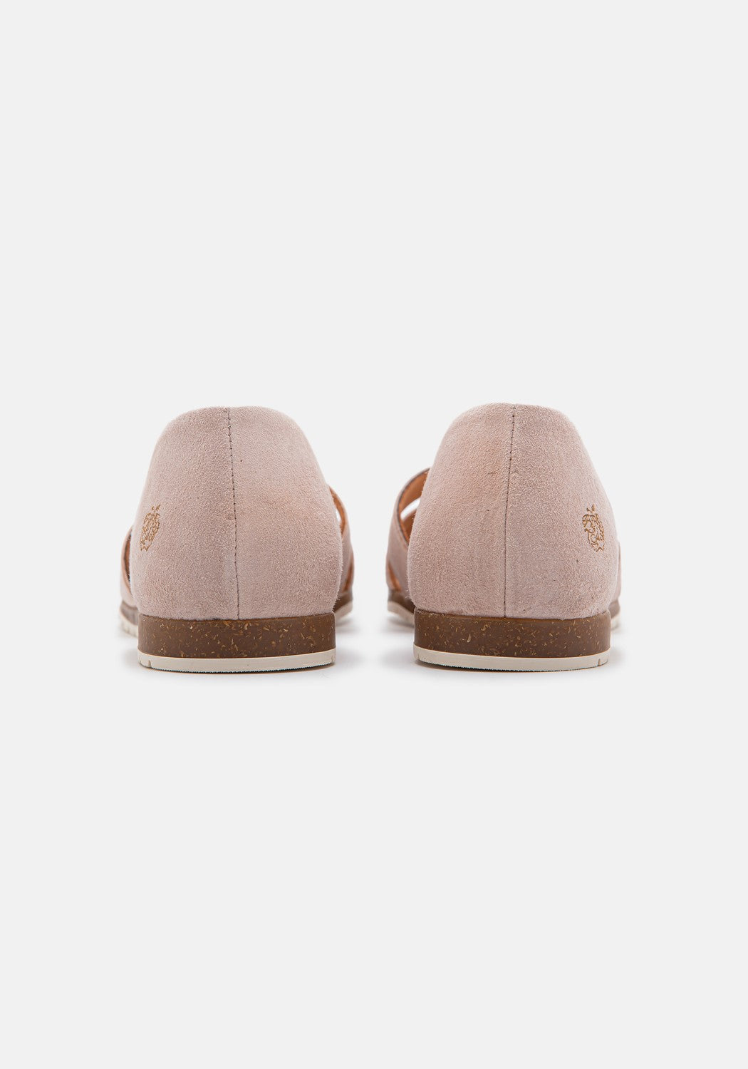 Ches 29 nude | Bildmaterial bereitgestellt von SHOES.PLEASE.