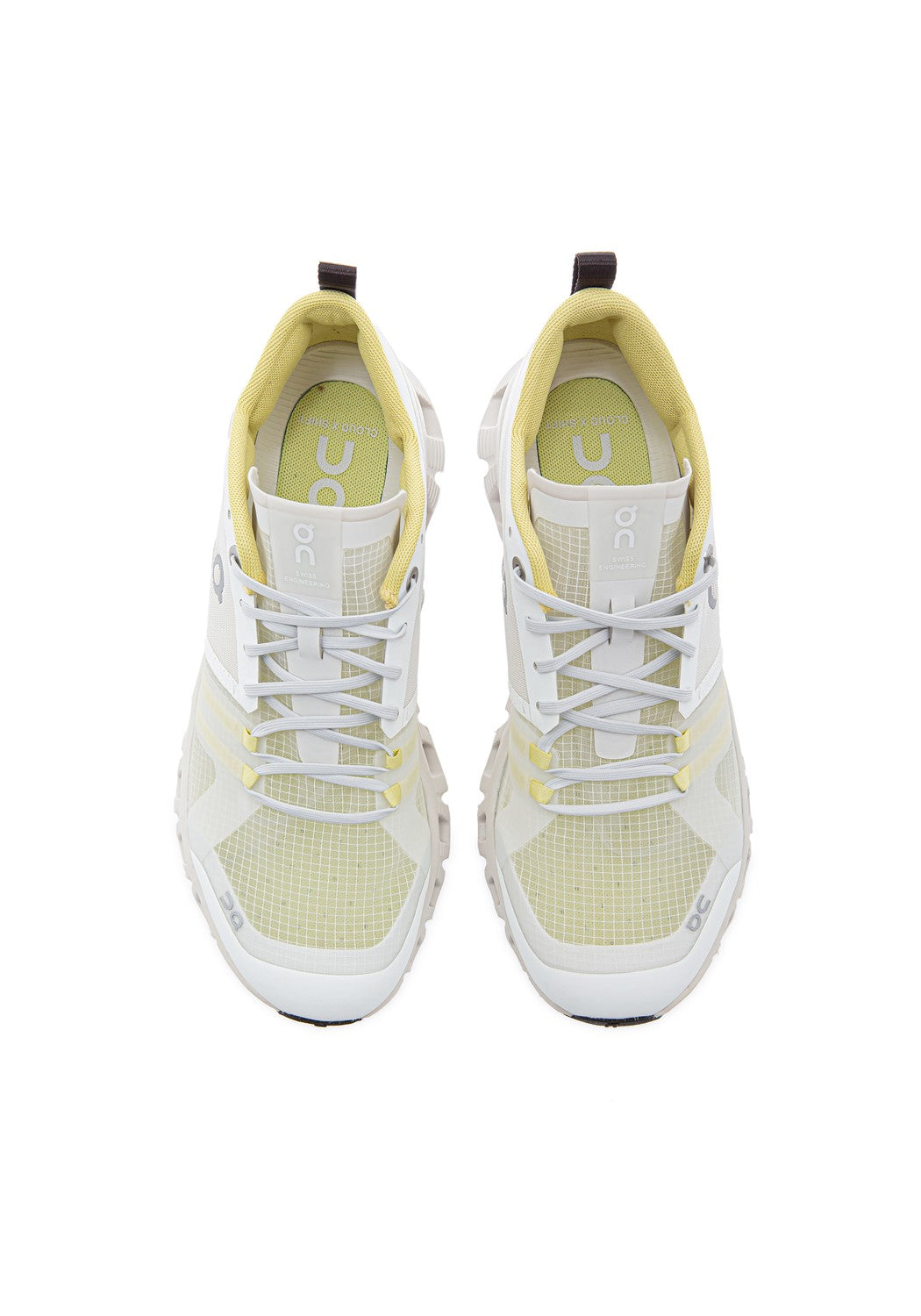 38.99122 W Cloud X Shift vapor/acacia | Bildmaterial bereitgestellt von SHOES.PLEASE.