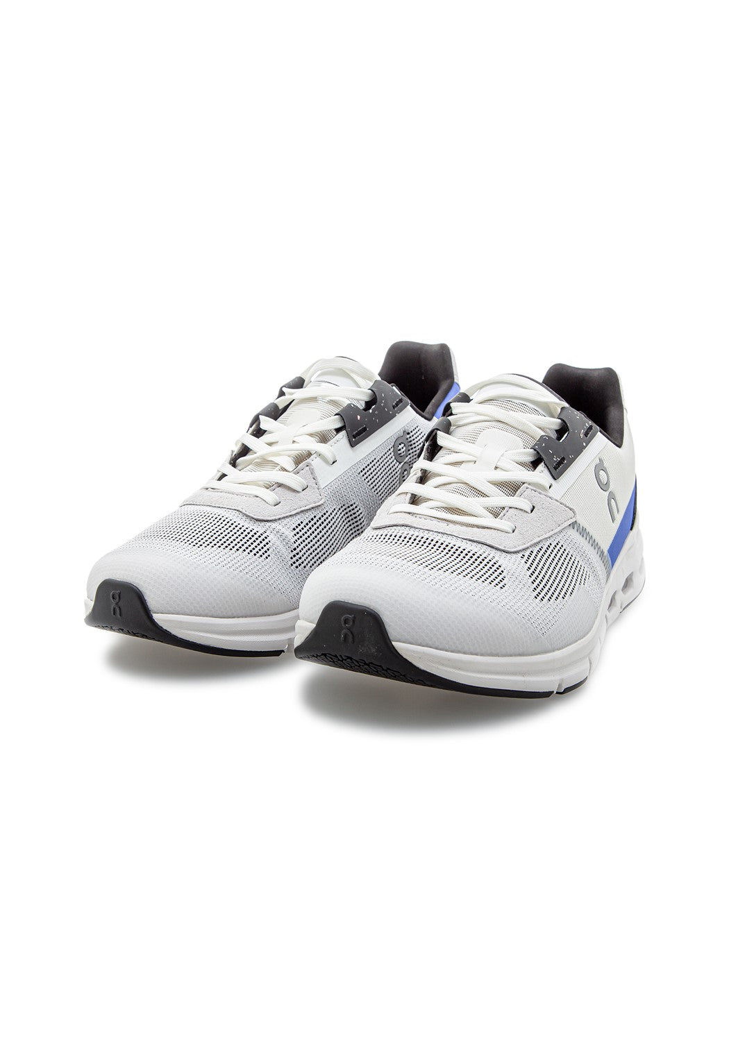 87.98449 M Cloudrift white/cobalt | Bildmaterial bereitgestellt von SHOES.PLEASE.
