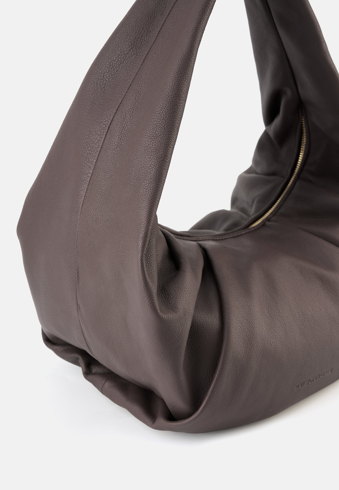 GRETA ESSENTIAL SOFT GRAINY chocolate | Bildmaterial bereitgestellt von SHOES.PLEASE.