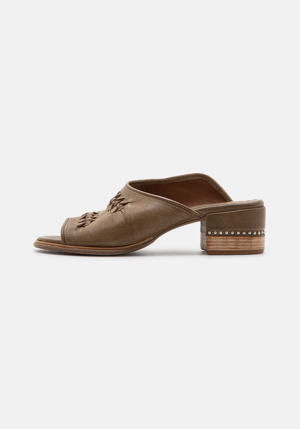 672024-0101-6487 africa | Bildmaterial bereitgestellt von SHOES.PLEASE.
