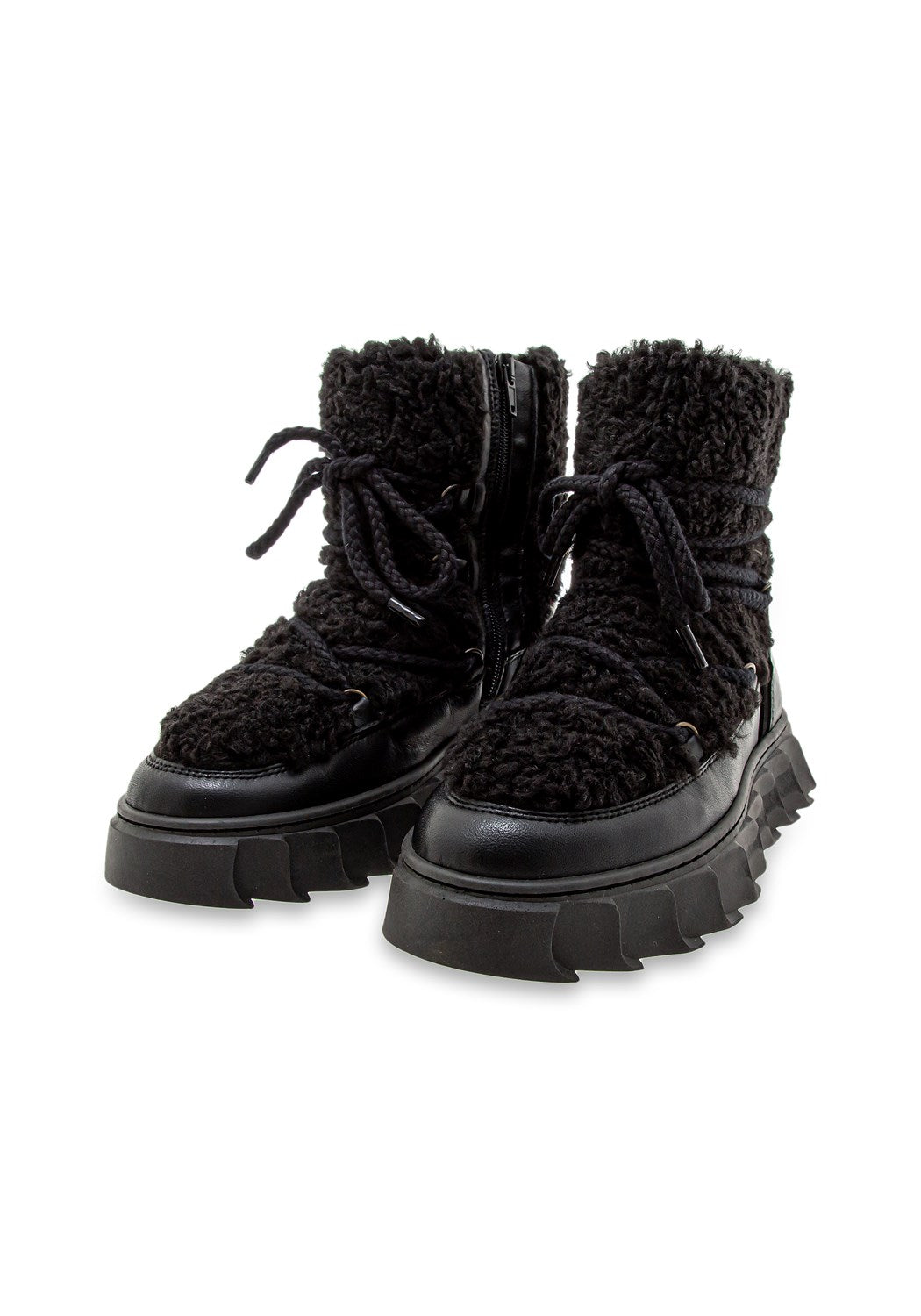 Lyla 1 black | Bildmaterial bereitgestellt von SHOES.PLEASE.