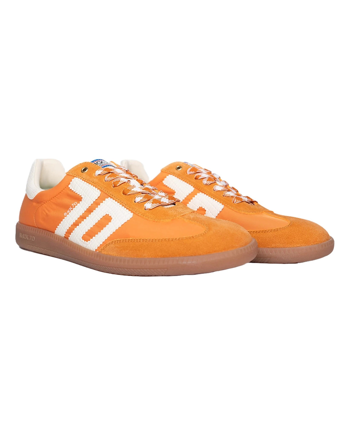 GHOST 13 suede orange | Bildmaterial bereitgestellt von SHOES.PLEASE.