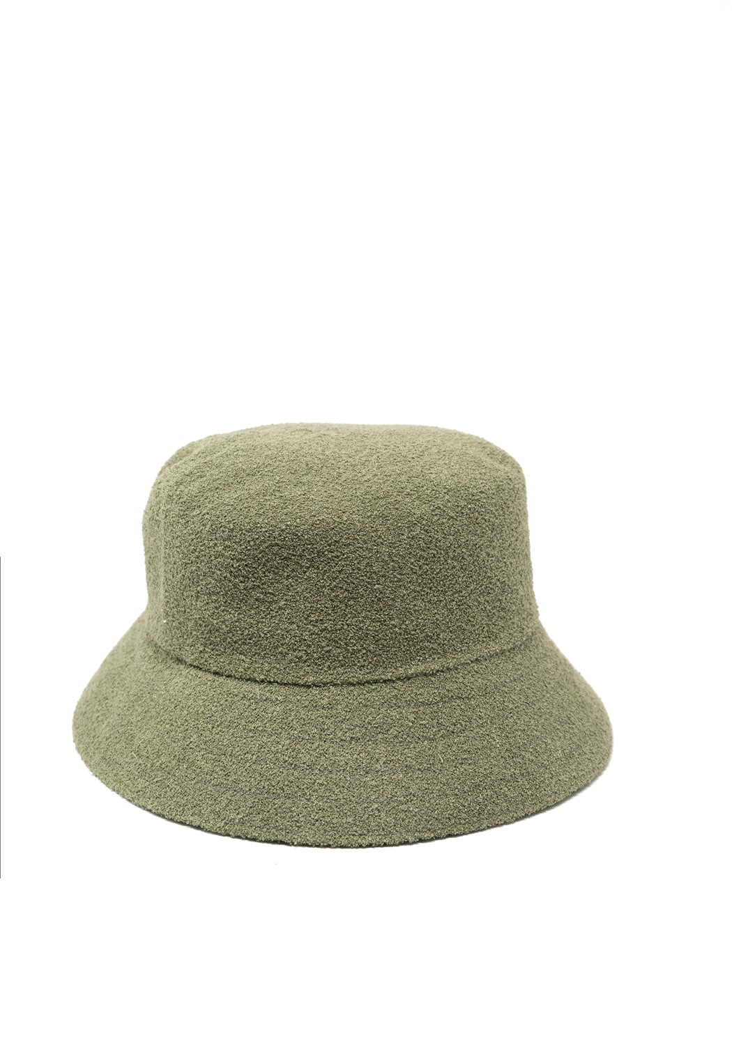 Bermuda Bucket oil green | Bildmaterial bereitgestellt von SHOES.PLEASE.