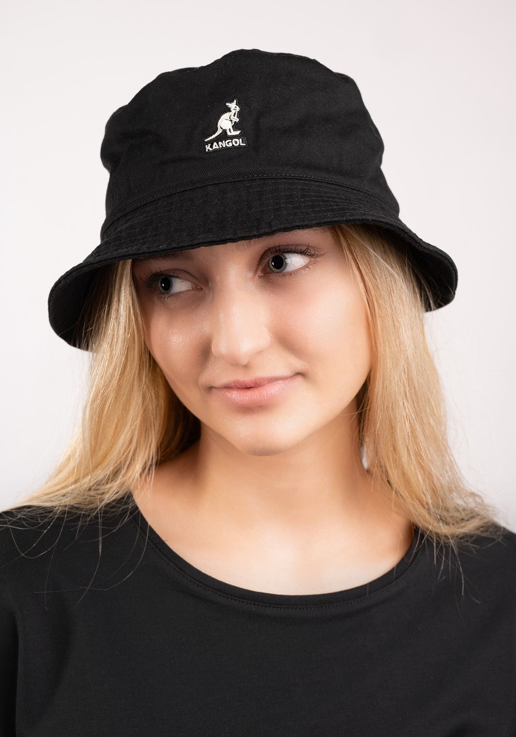 Washed Bucket black | Bildmaterial bereitgestellt von SHOES.PLEASE.