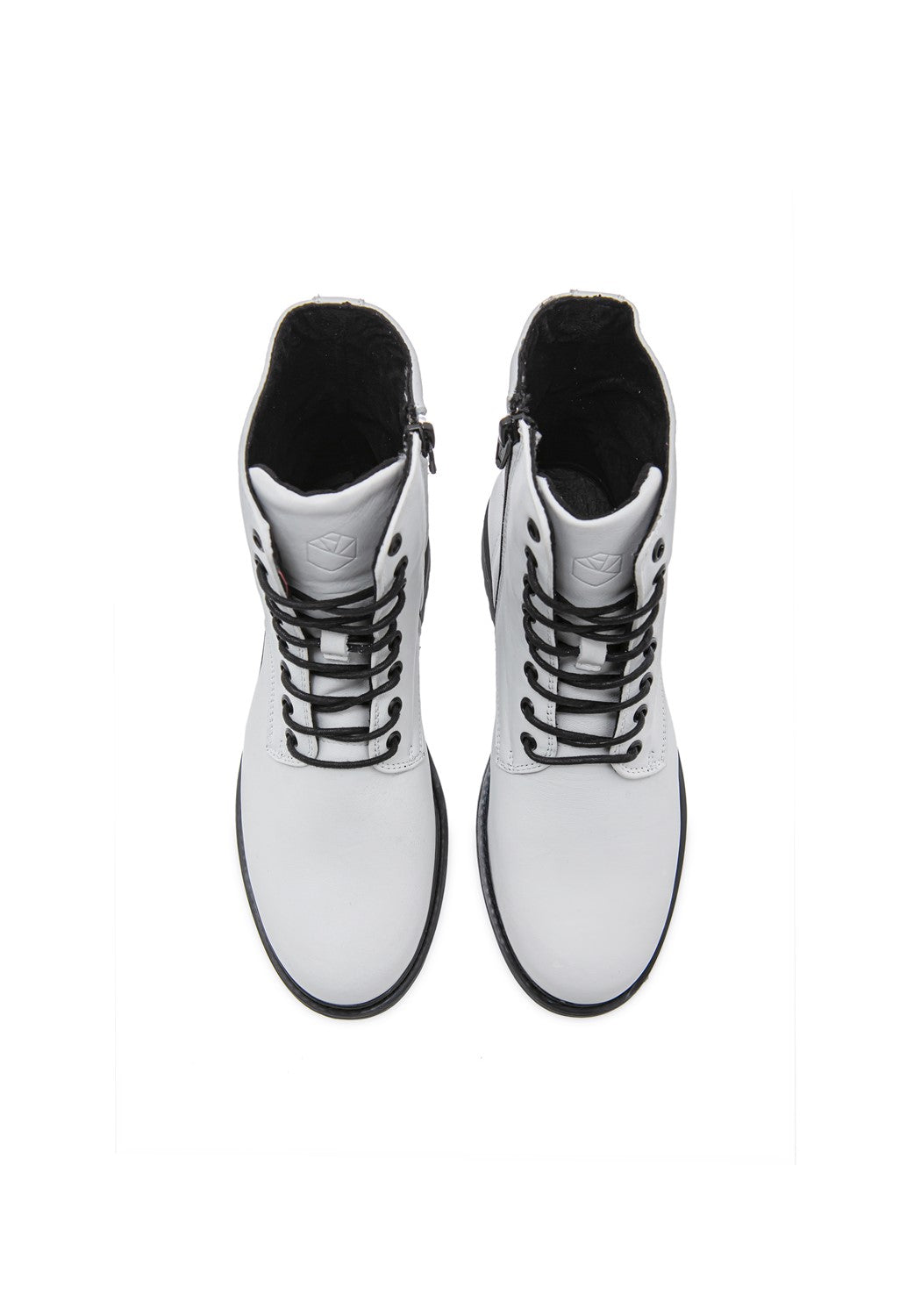 RSSunny Boot white | Bildmaterial bereitgestellt von SHOES.PLEASE.