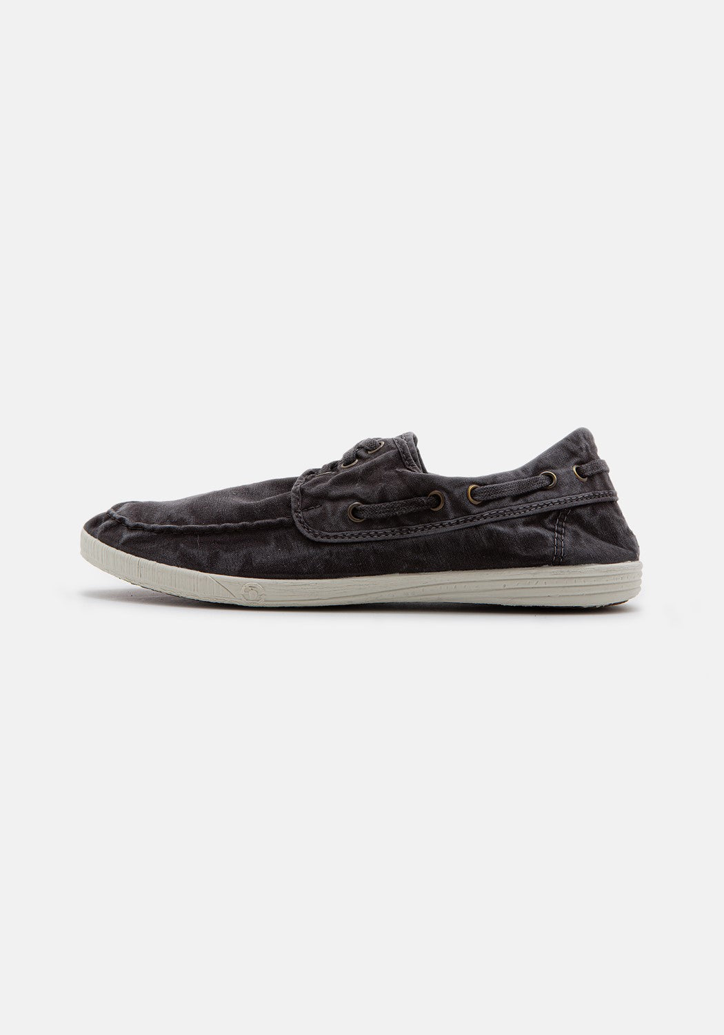 303E Nautico Enzimatico negro enz | Bildmaterial bereitgestellt von SHOES.PLEASE.