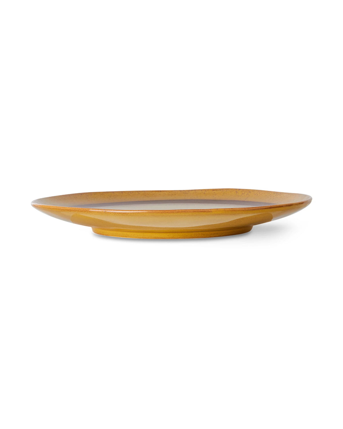 70s ceramics dinner plates coconut (set | Bildmaterial bereitgestellt von SHOES.PLEASE.
