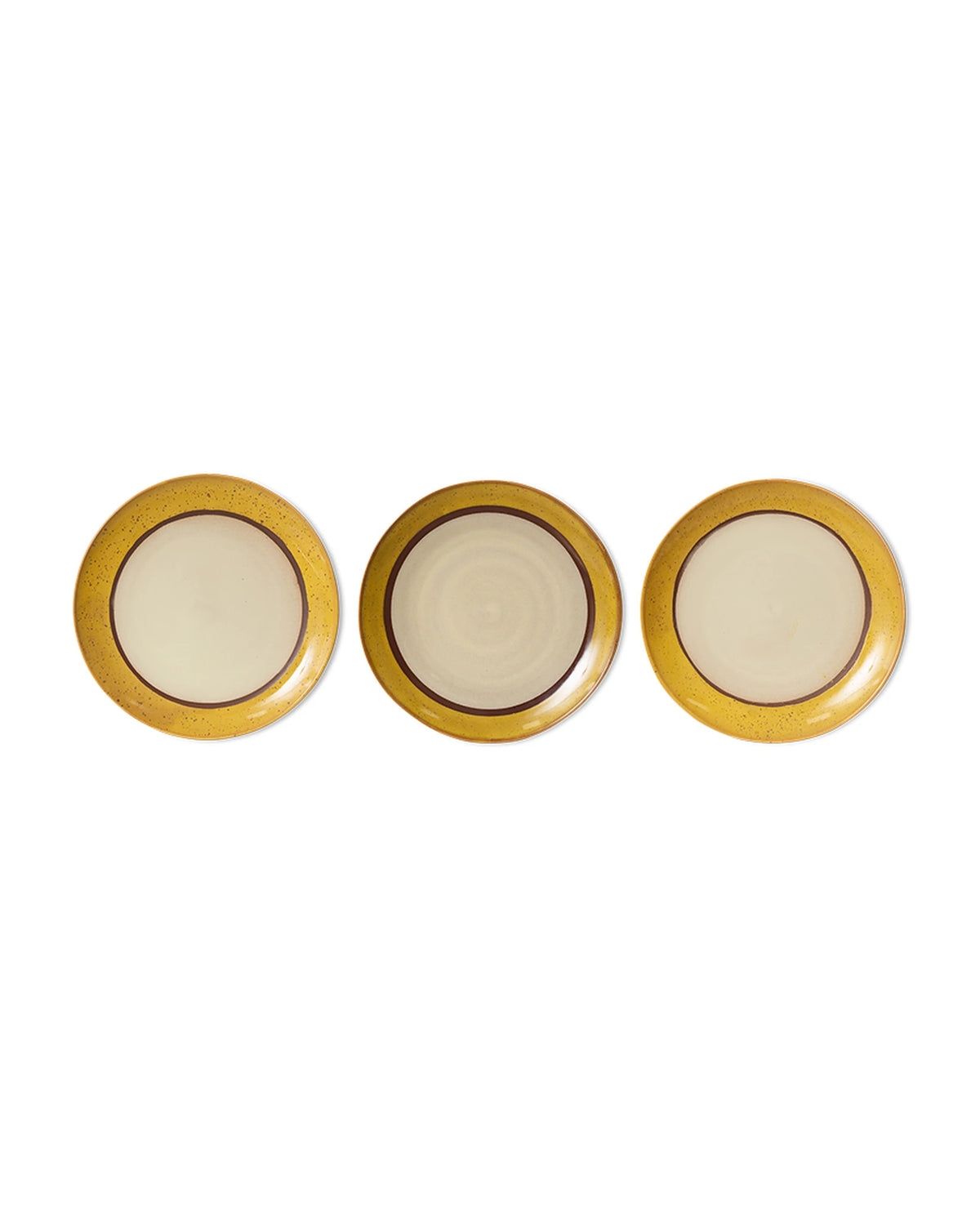 70s ceramics dinner plates coconut (set | Bildmaterial bereitgestellt von SHOES.PLEASE.