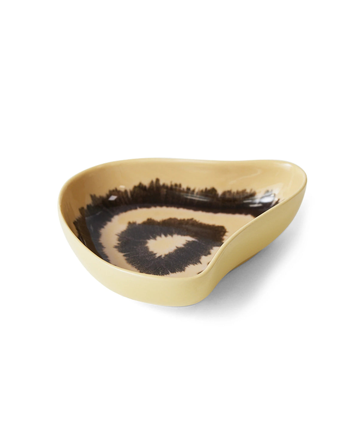 Shell tapas bowl triffle | Bildmaterial bereitgestellt von SHOES.PLEASE.