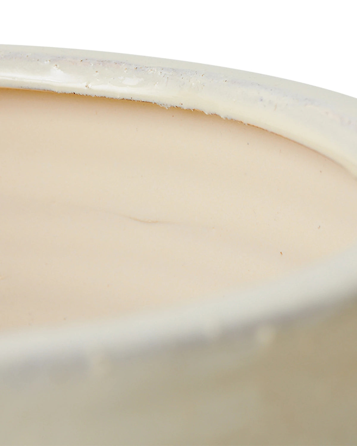 Stoneware planter cream | Bildmaterial bereitgestellt von SHOES.PLEASE.