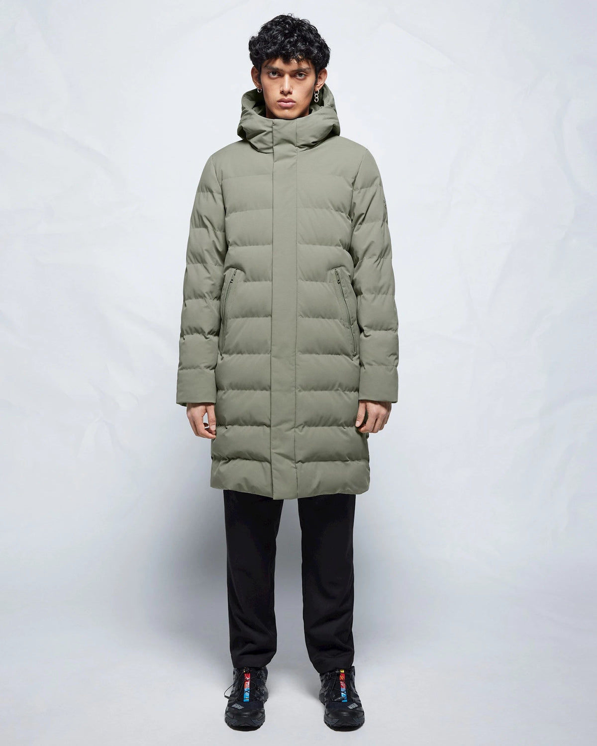 Jiro sage | Bildmaterial bereitgestellt von SHOES.PLEASE.