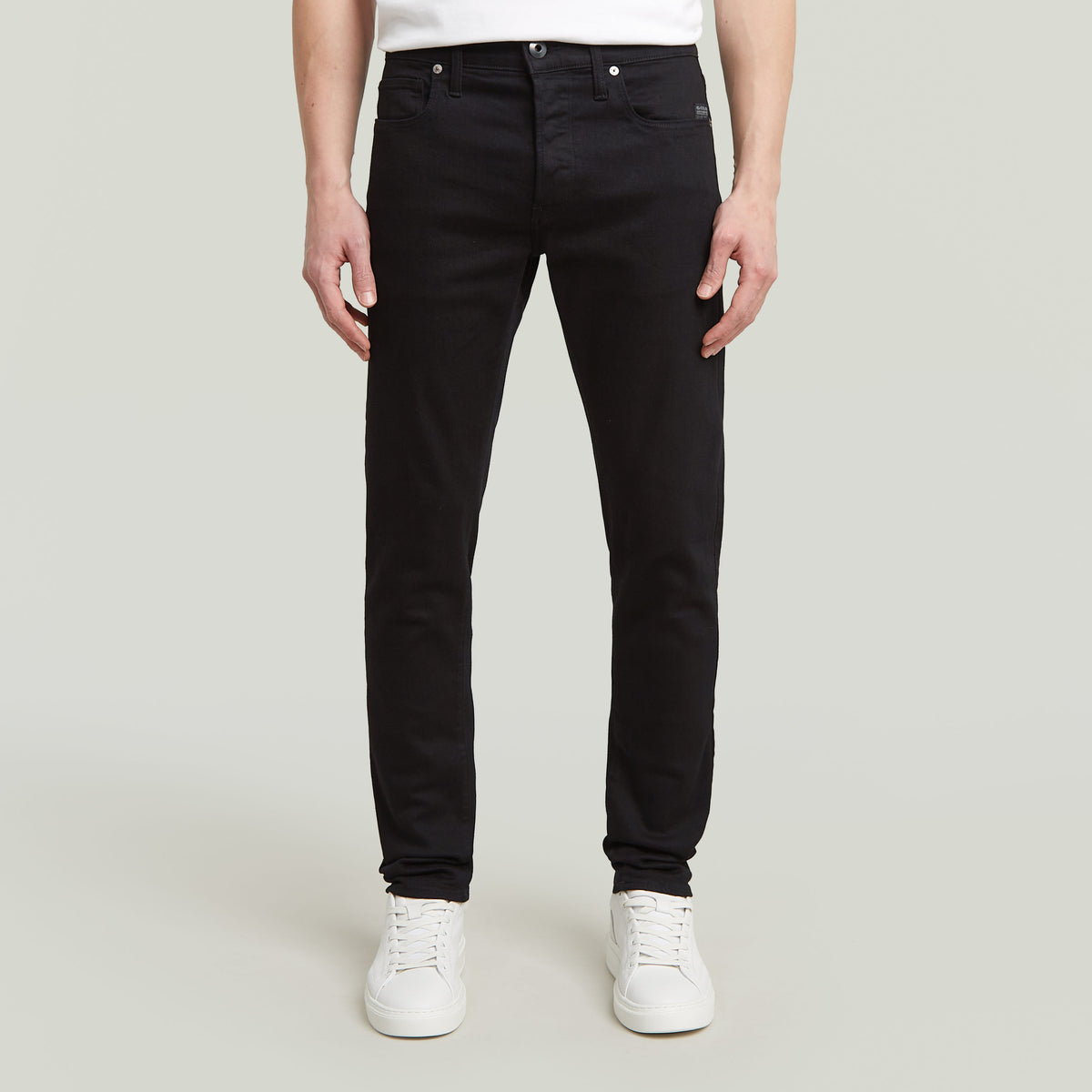 3301 Slim Jeans pitch black | Bildmaterial bereitgestellt von SHOES.PLEASE.