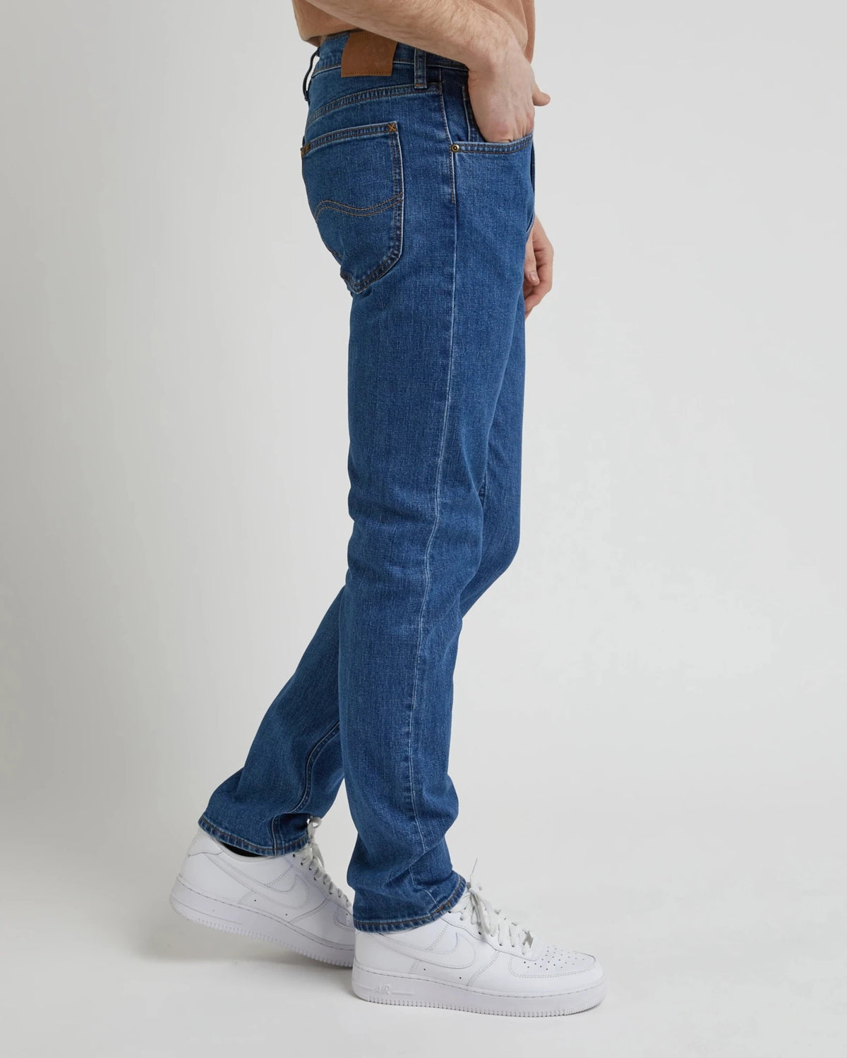 DAREN_ZIP_FLY STONEAGE_MID medium denim | Bildmaterial bereitgestellt von SHOES.PLEASE.