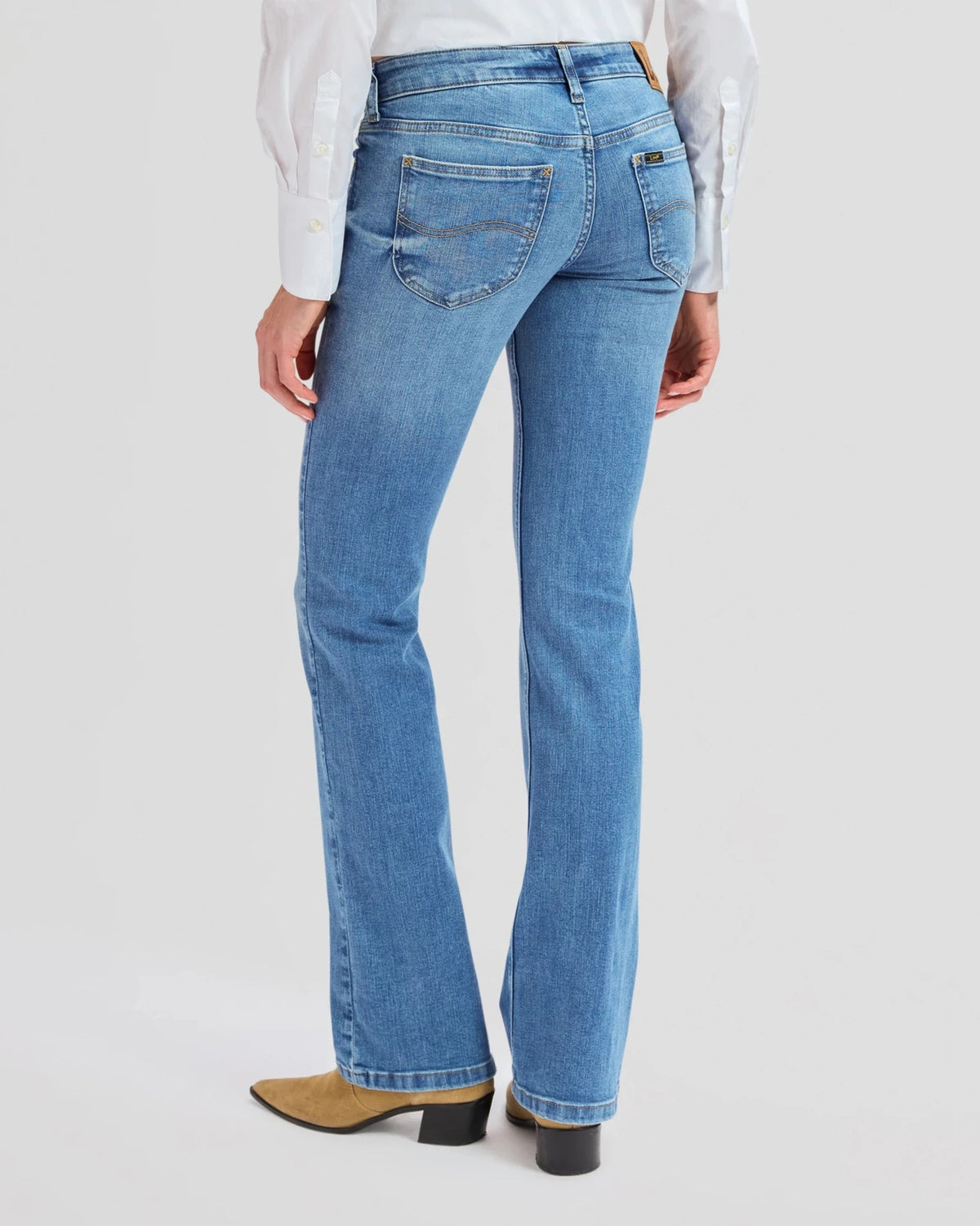 JESSICA RISING_SIGN medium denim | Bildmaterial bereitgestellt von SHOES.PLEASE.