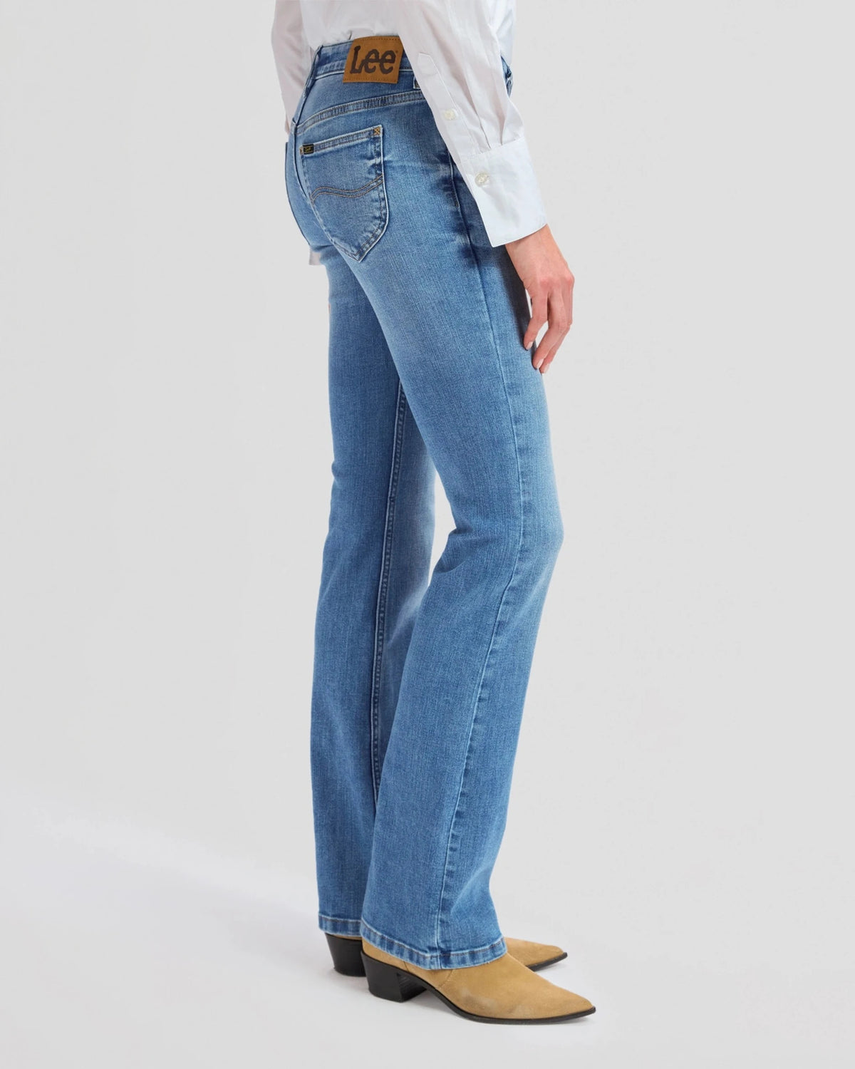 JESSICA RISING_SIGN medium denim | Bildmaterial bereitgestellt von SHOES.PLEASE.