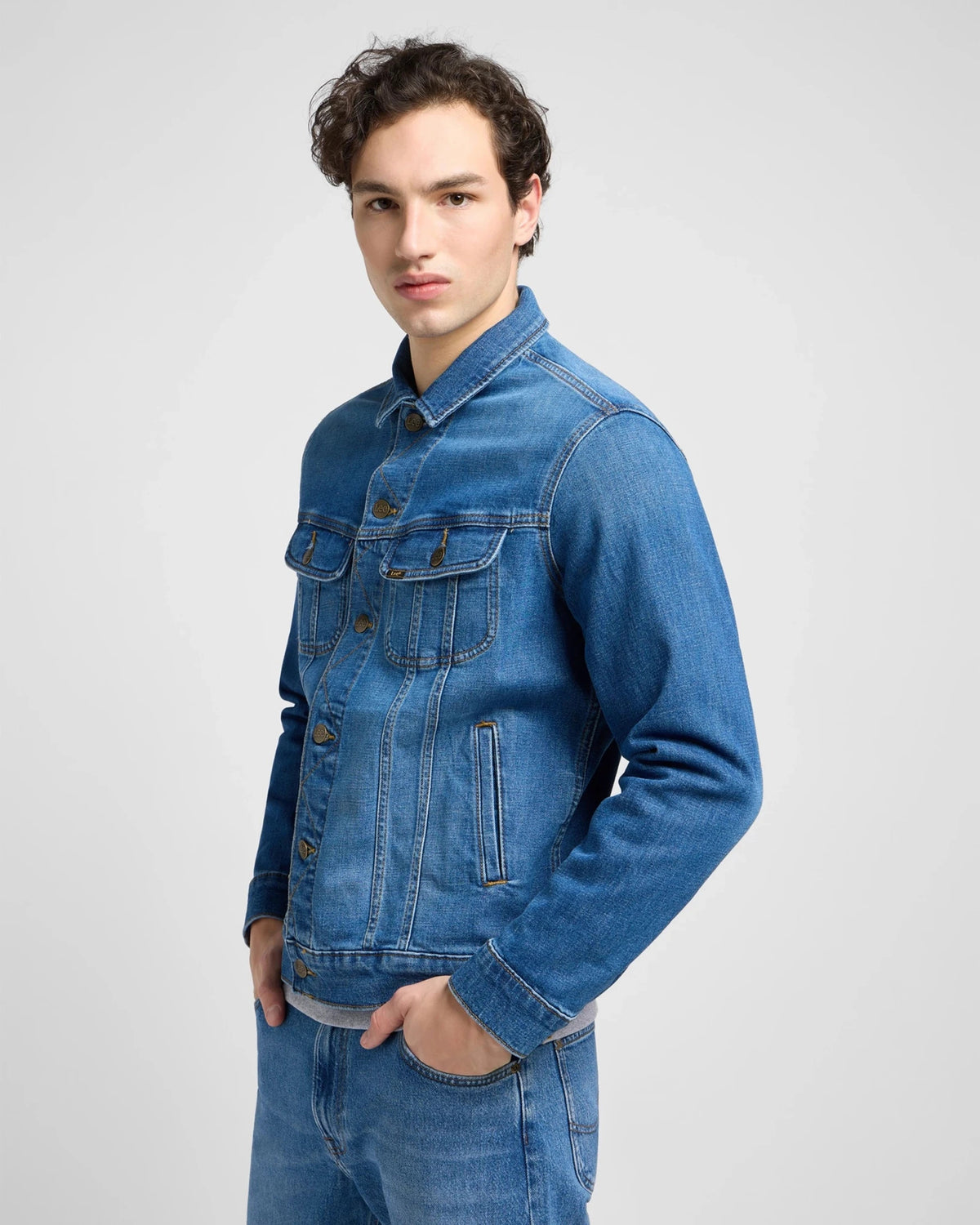 RIDER_JACKET PLANET_WAVES medium denim | Bildmaterial bereitgestellt von SHOES.PLEASE.