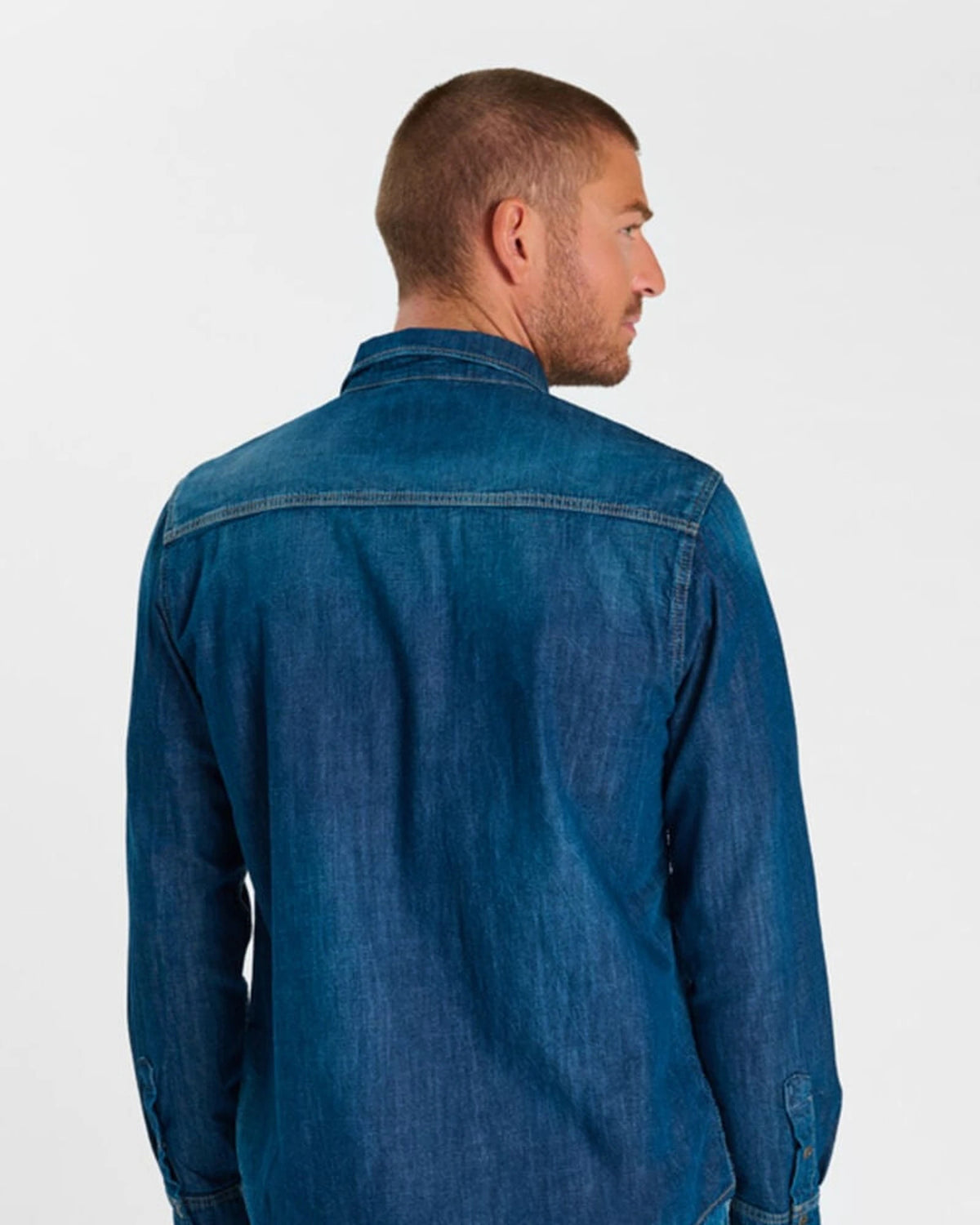 Femme Juanito Chemise blue | Bildmaterial bereitgestellt von SHOES.PLEASE.