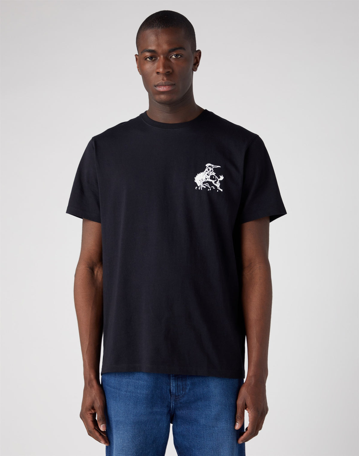 BRANDED_TEE black | Bildmaterial bereitgestellt von SHOES.PLEASE.