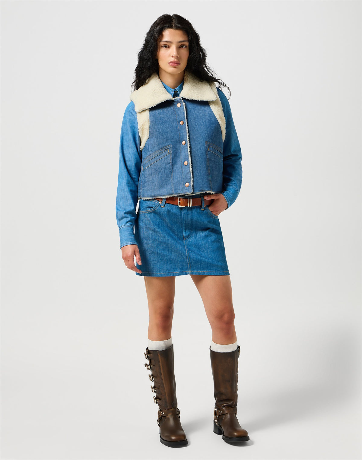 SHERPA_DENIM_VEST ORIGINAL_RINSE medium denim | Bildmaterial bereitgestellt von SHOES.PLEASE.